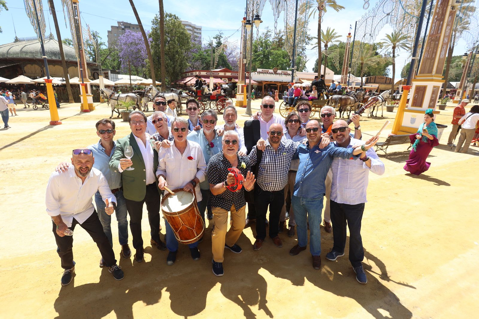 Búscate en las fotos  del jueves en la Feria de Jerez