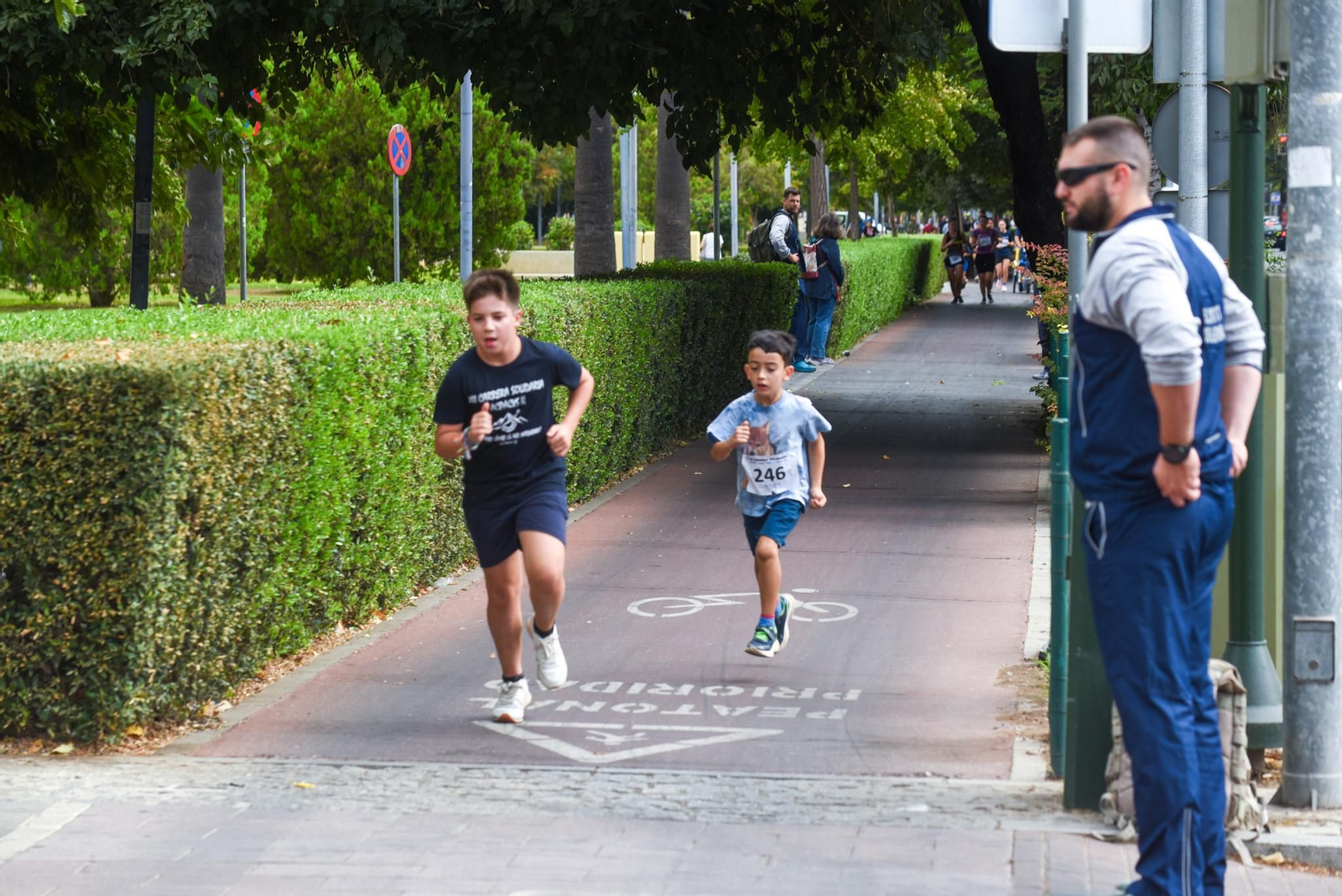 La XII Carrera Solidaria de Acpacys, en imágenes