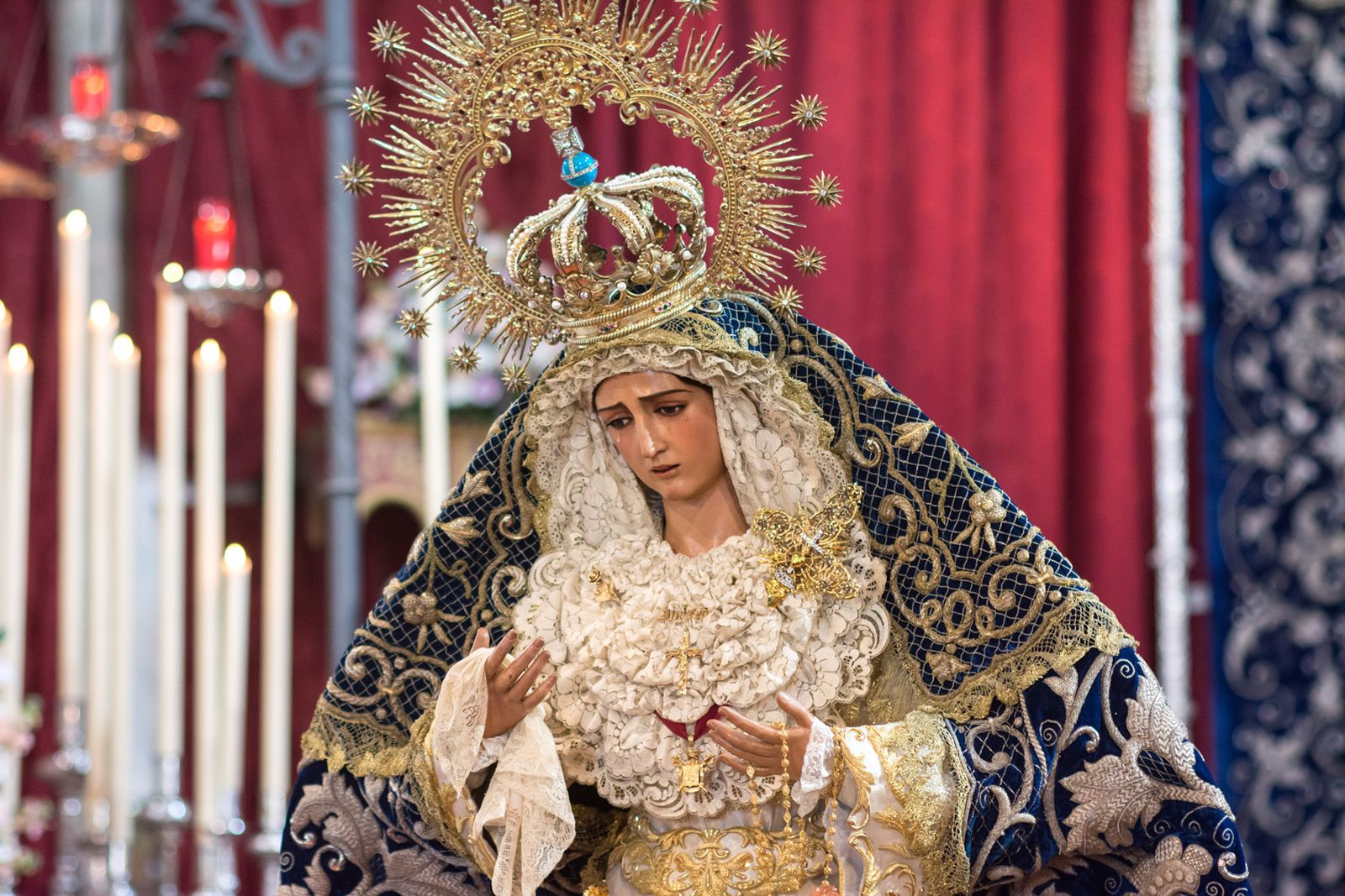 Sublime veneración a la Virgen de la Hiniesta en San Julián