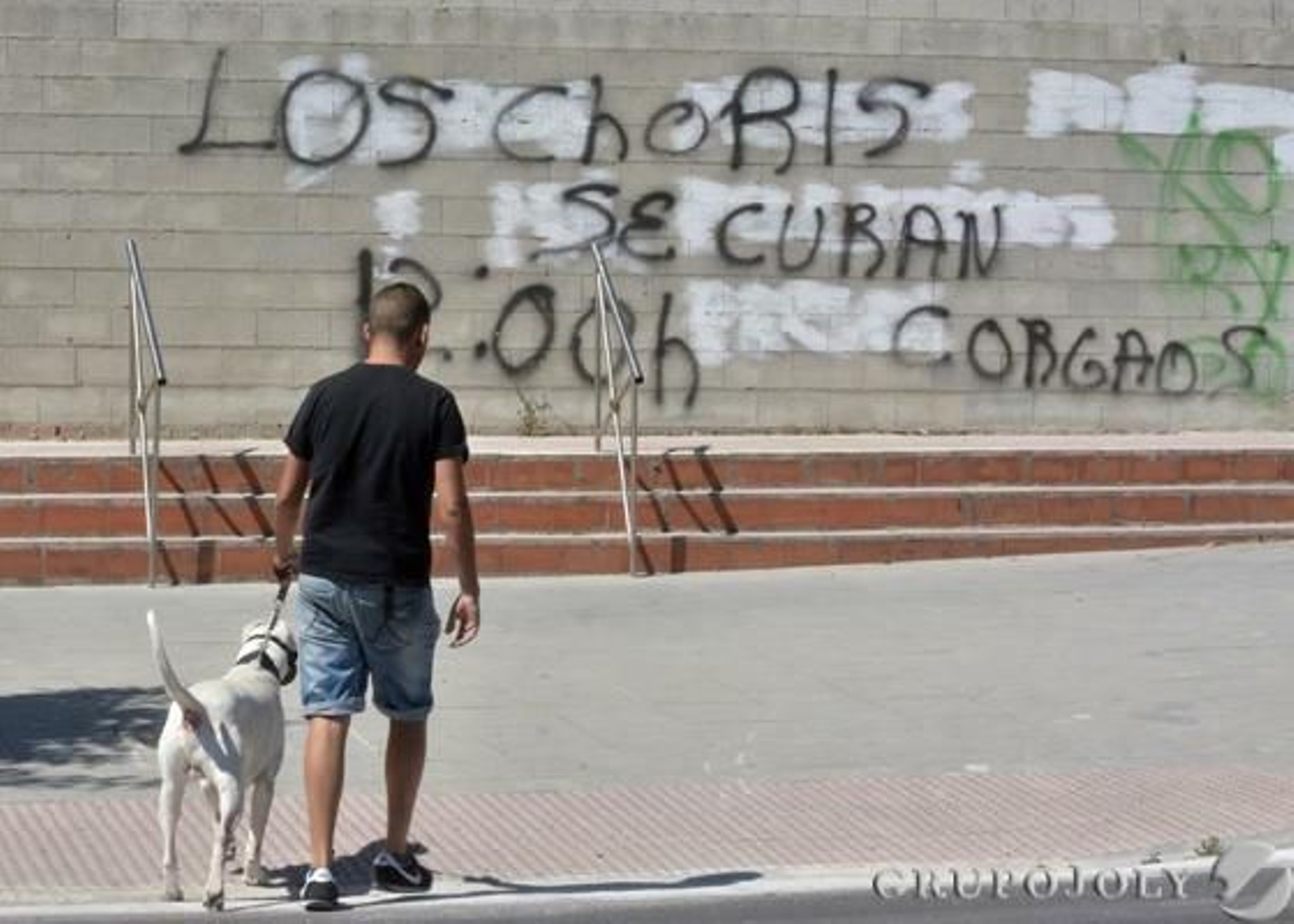 Una pintada racista en un pueblo de Sevilla