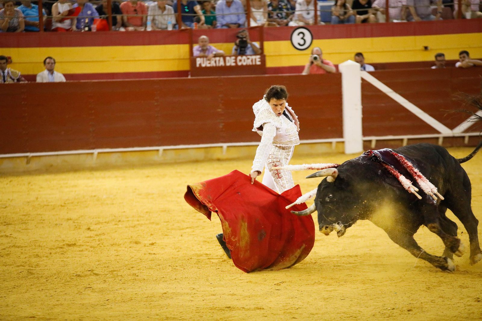 Corrida de toros en Roquetas, en imágenes