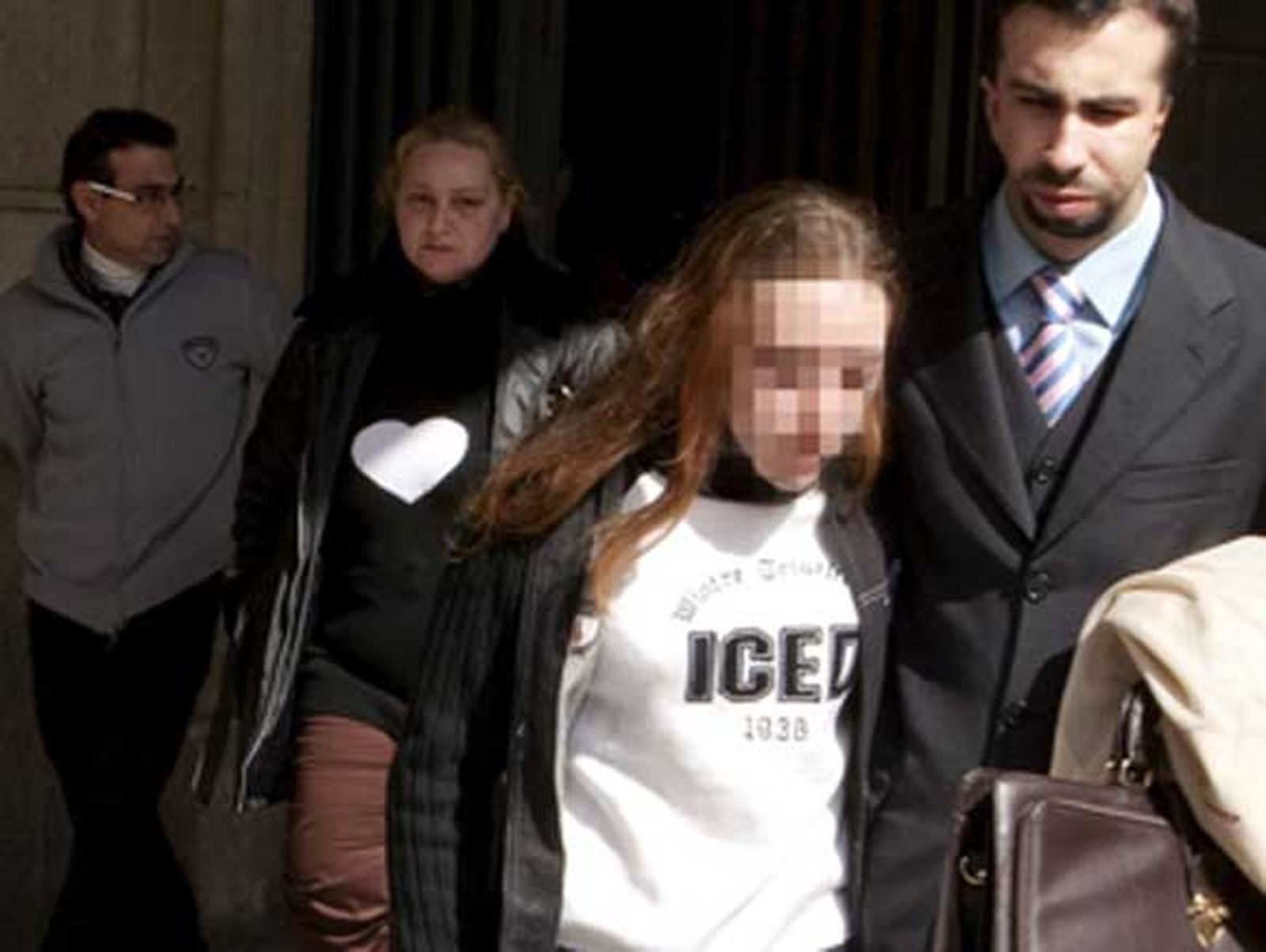 Piden al juez que localice al testigo que implica a la familia de Camas