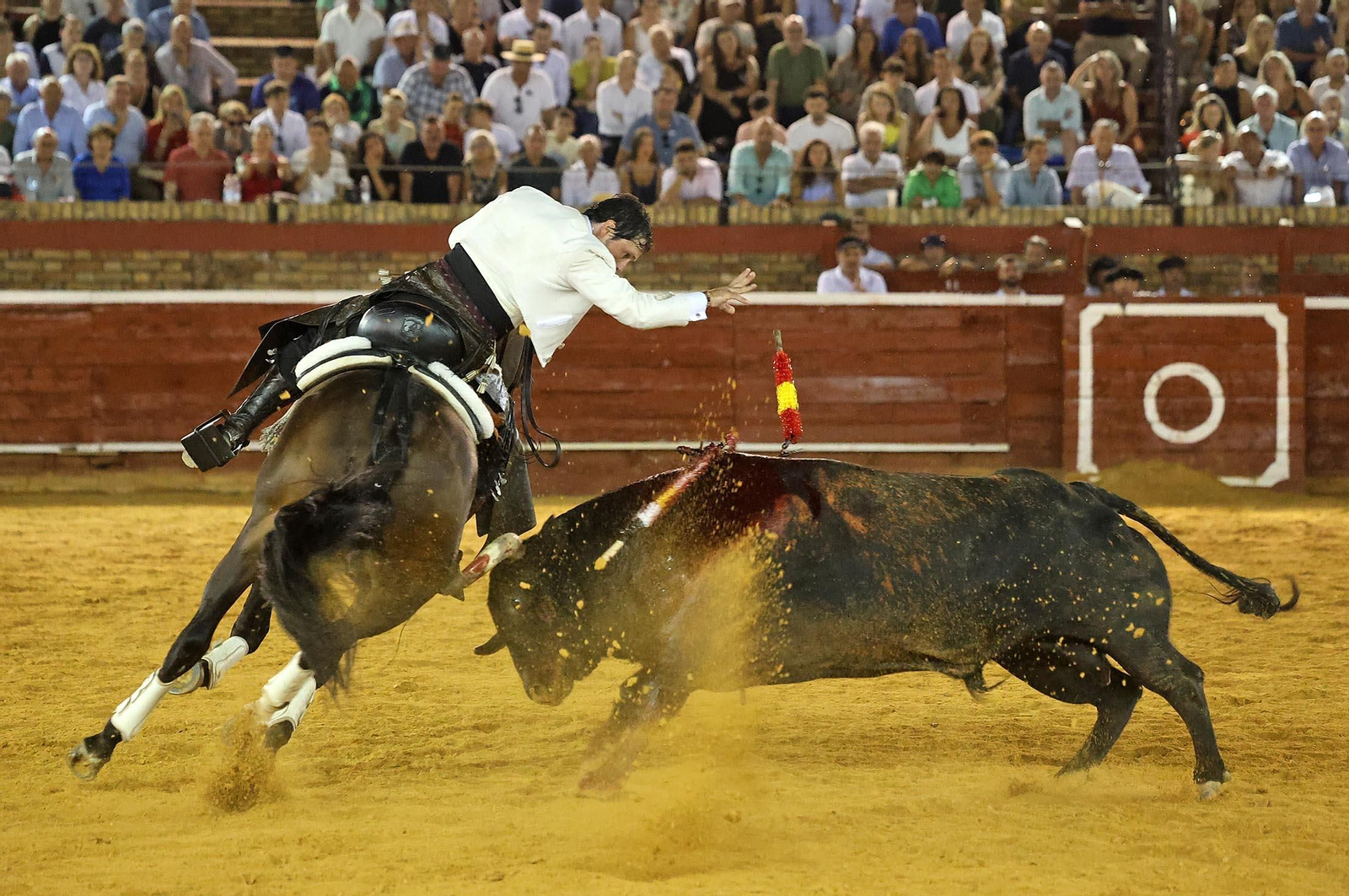 Toros La Merced: Imágenes de la tarde de Rejoneo con Diego Ventura, Andrés Romero y Sergio Galán