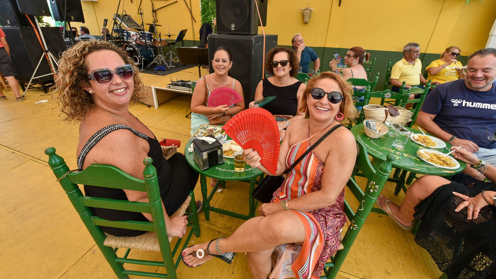 Búscate en las fotos del Domingo Rociero de la Feria de San Roque