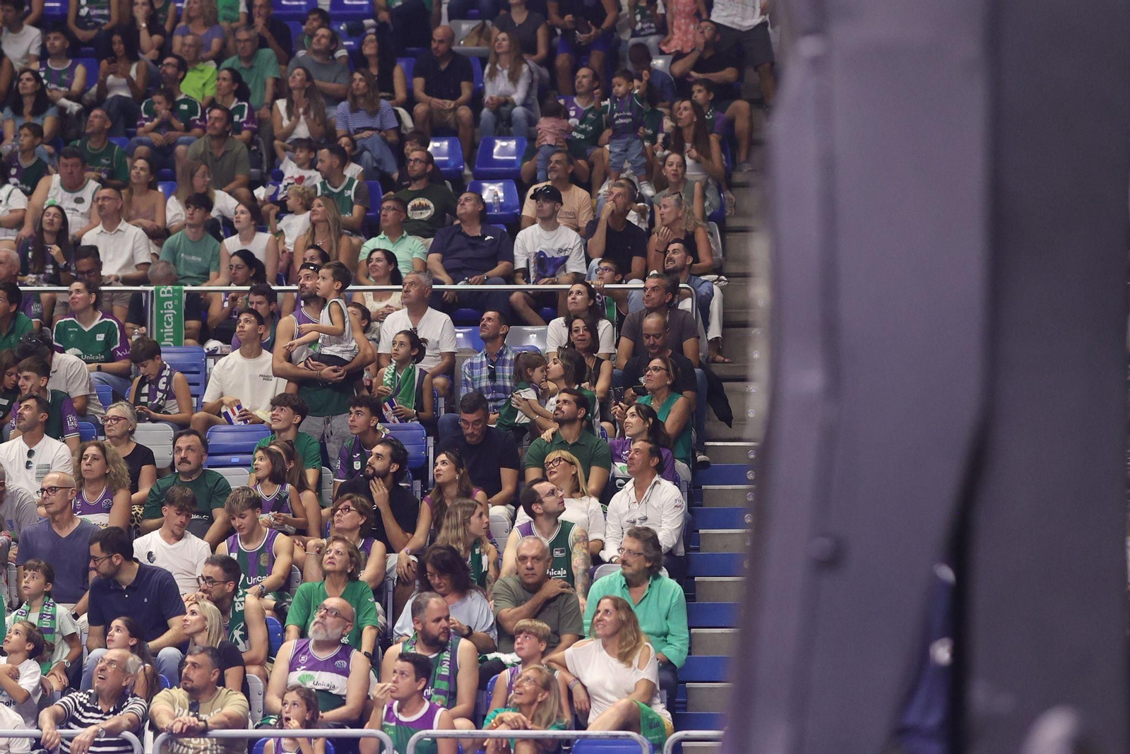 Búscate en el Carpena durante el Unicaja - Bilbao Basket