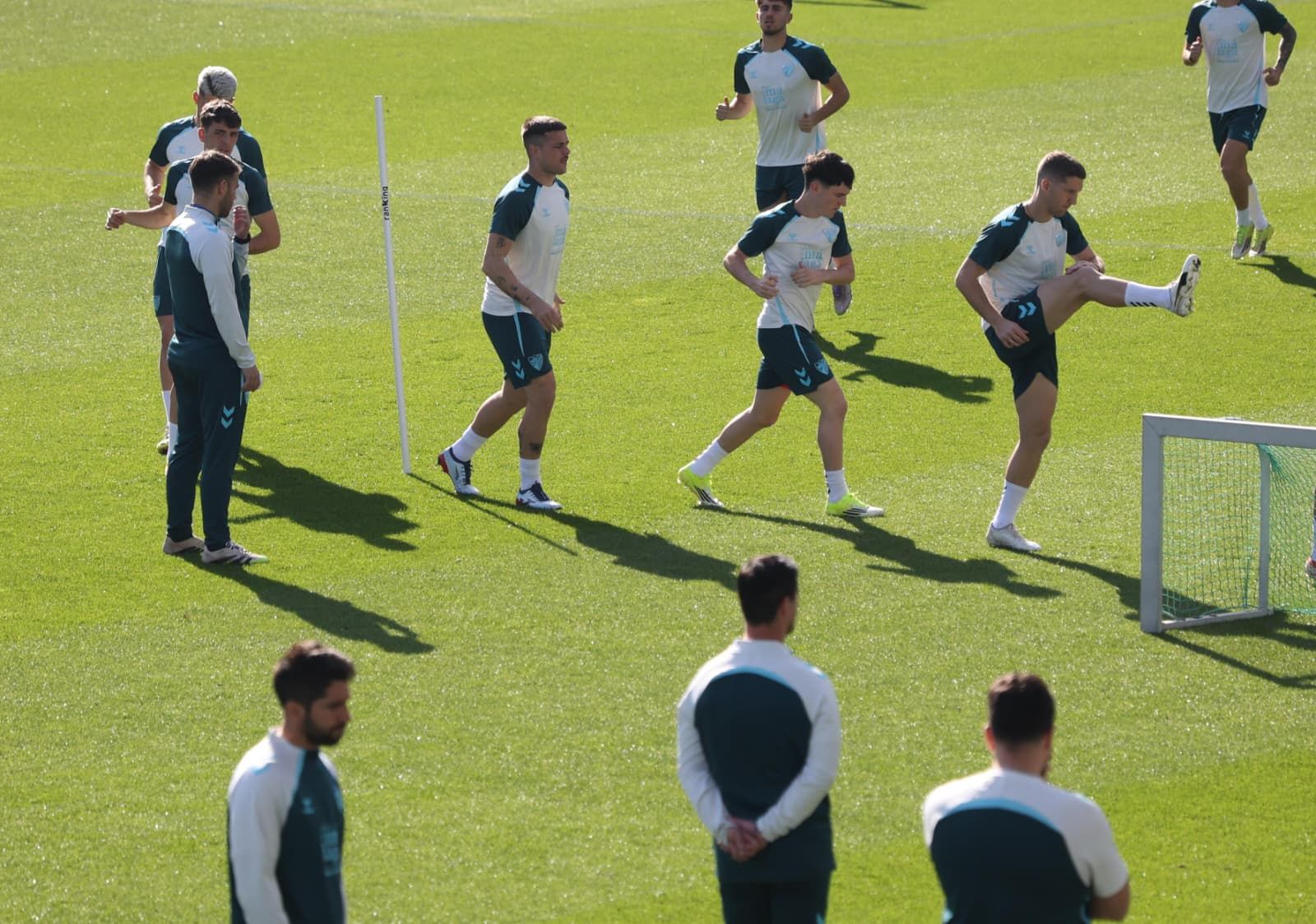 Funes, con fiebre y mascarilla pero al pie del cañón