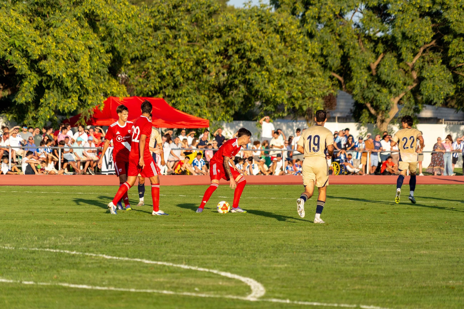 Imágenes del XXXIX Memorial Manuel González Rodríguez entre el Recreativo de Huelva - Sevilla Atlético