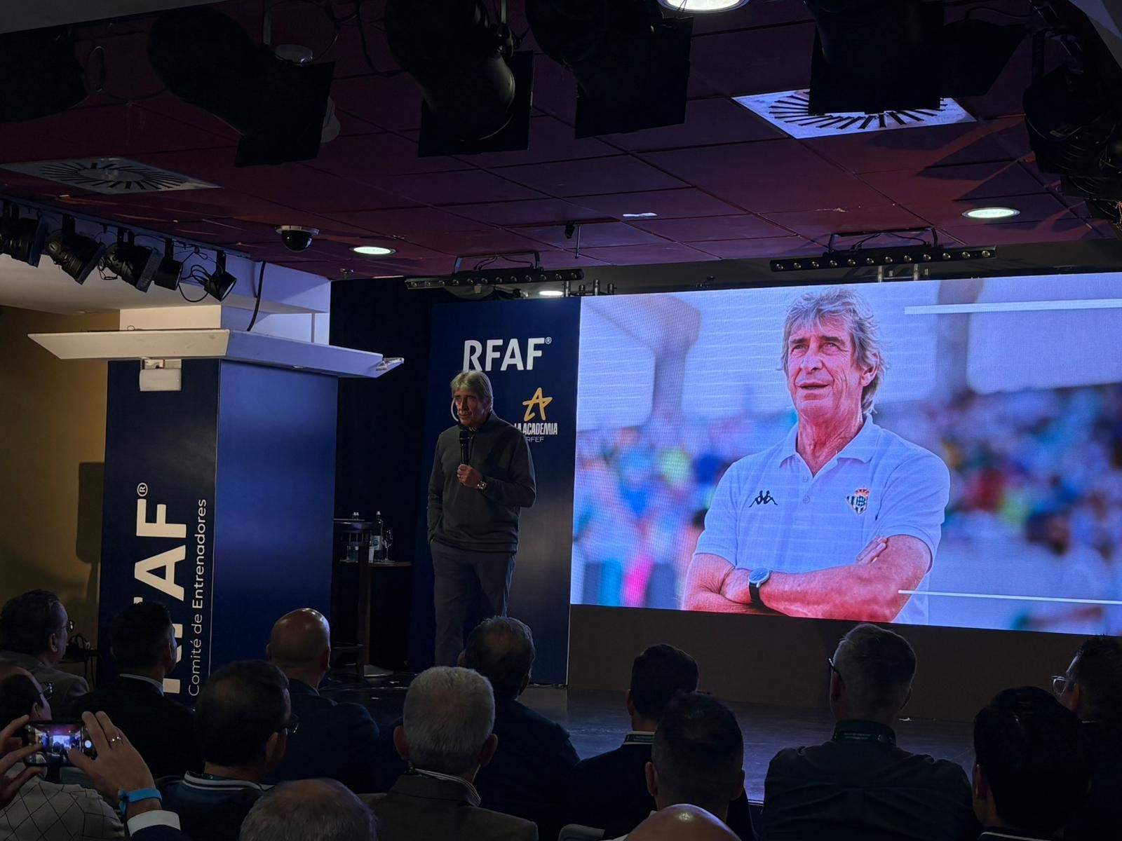 Las fotos de Manuel Pellegrini en su visita a Málaga