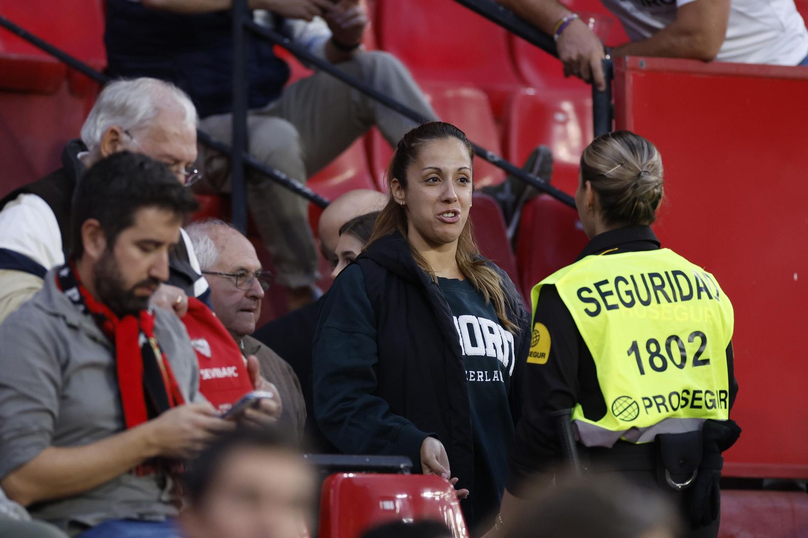 Búscate en las fotos del Sevilla Fc - Real Sociedad