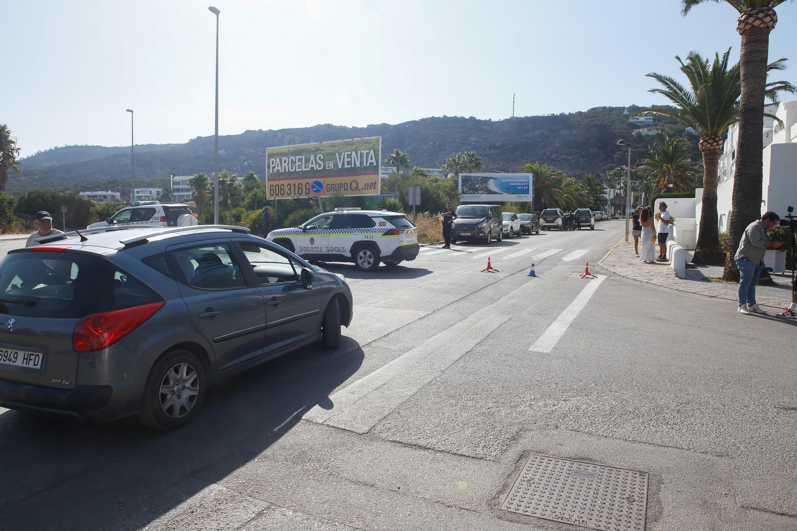 Las fotos de los efectos del incendio forestal en la Sierra de la Plata y Atlanterra, en Tarifa