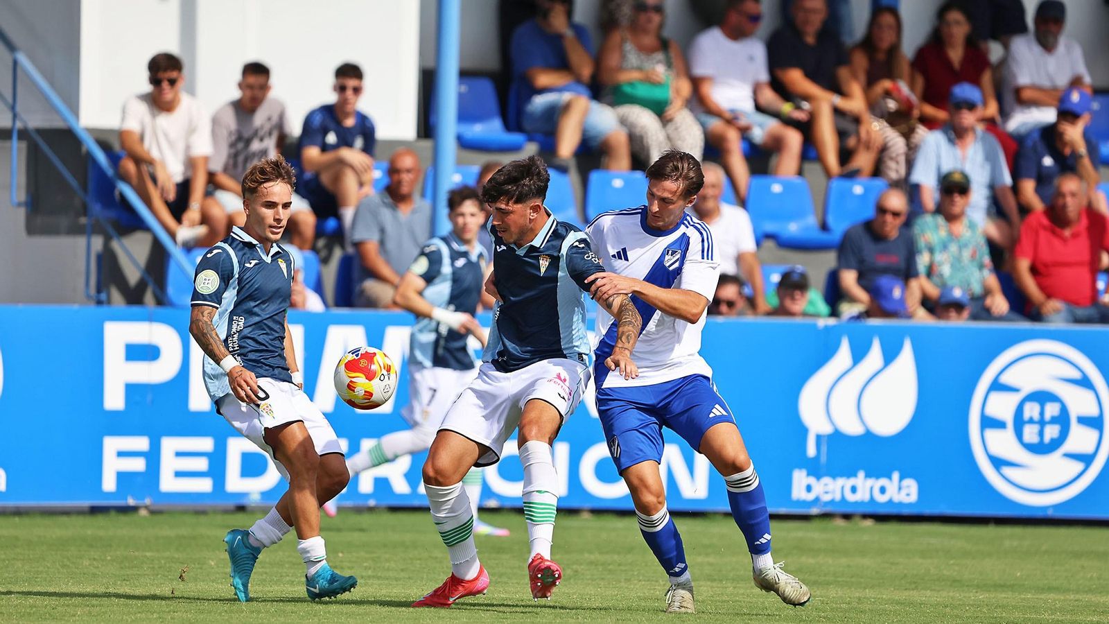 El estreno del Córdoba B con el Atlético Onubense.