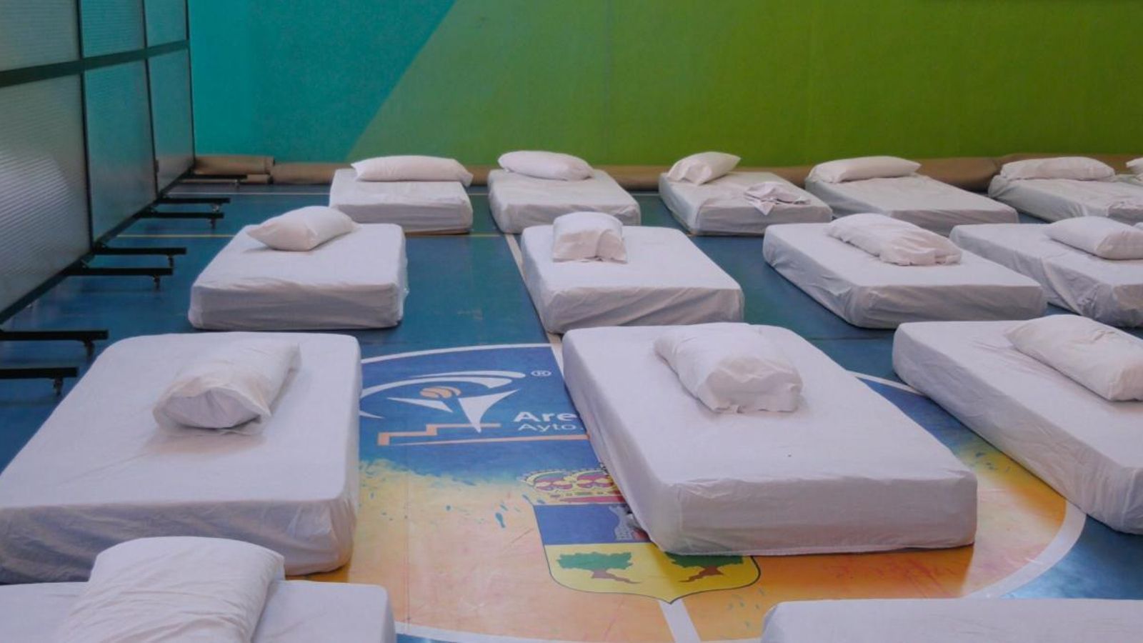 Camas habilitadas para los desalojados por el incendio de Sierra de Mijas