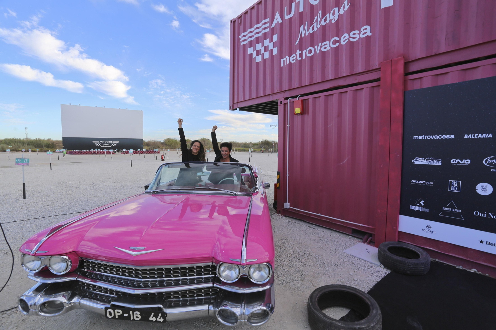 El Autocine Málaga Metrovacesa, en fotos