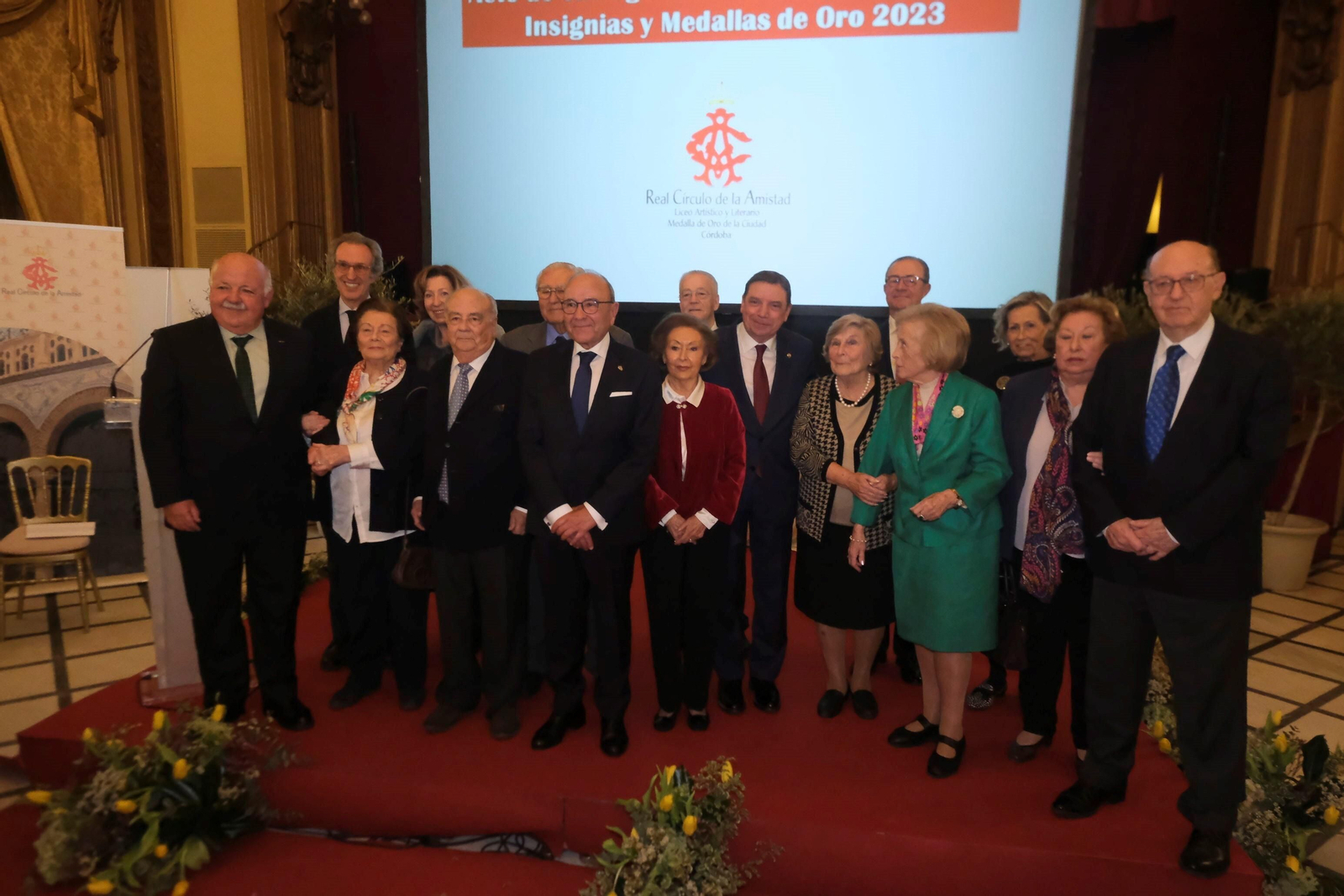 El Real Círculo de la Amistad de Córdoba entrega sus reconocimientos, en imágenes El Real Círculo de la Amistad de Córdoba entrega sus reconocimientos, en imágenes