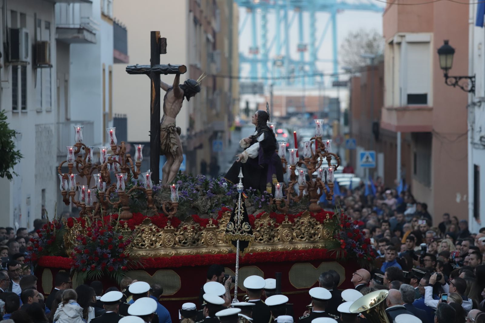 Semana Santa la imagen de ayer y de hoy