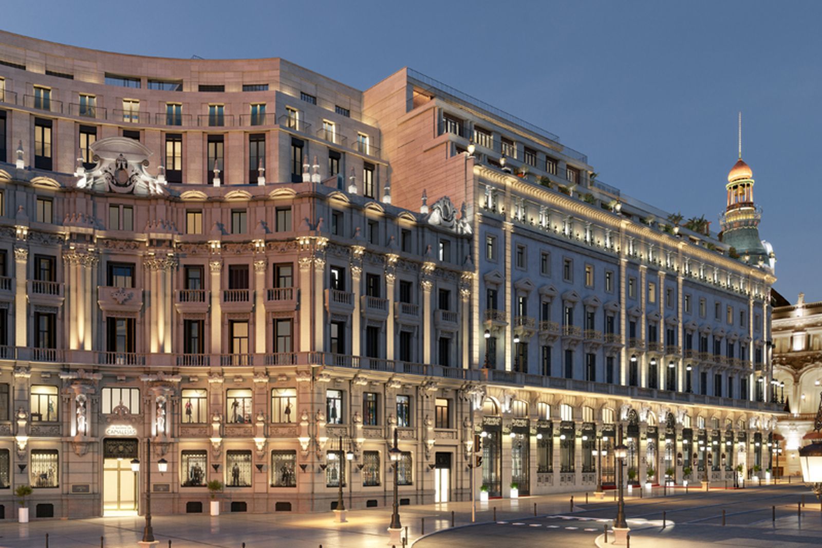 El complejo monumental en el centro de Madrid de Galería Canalejas