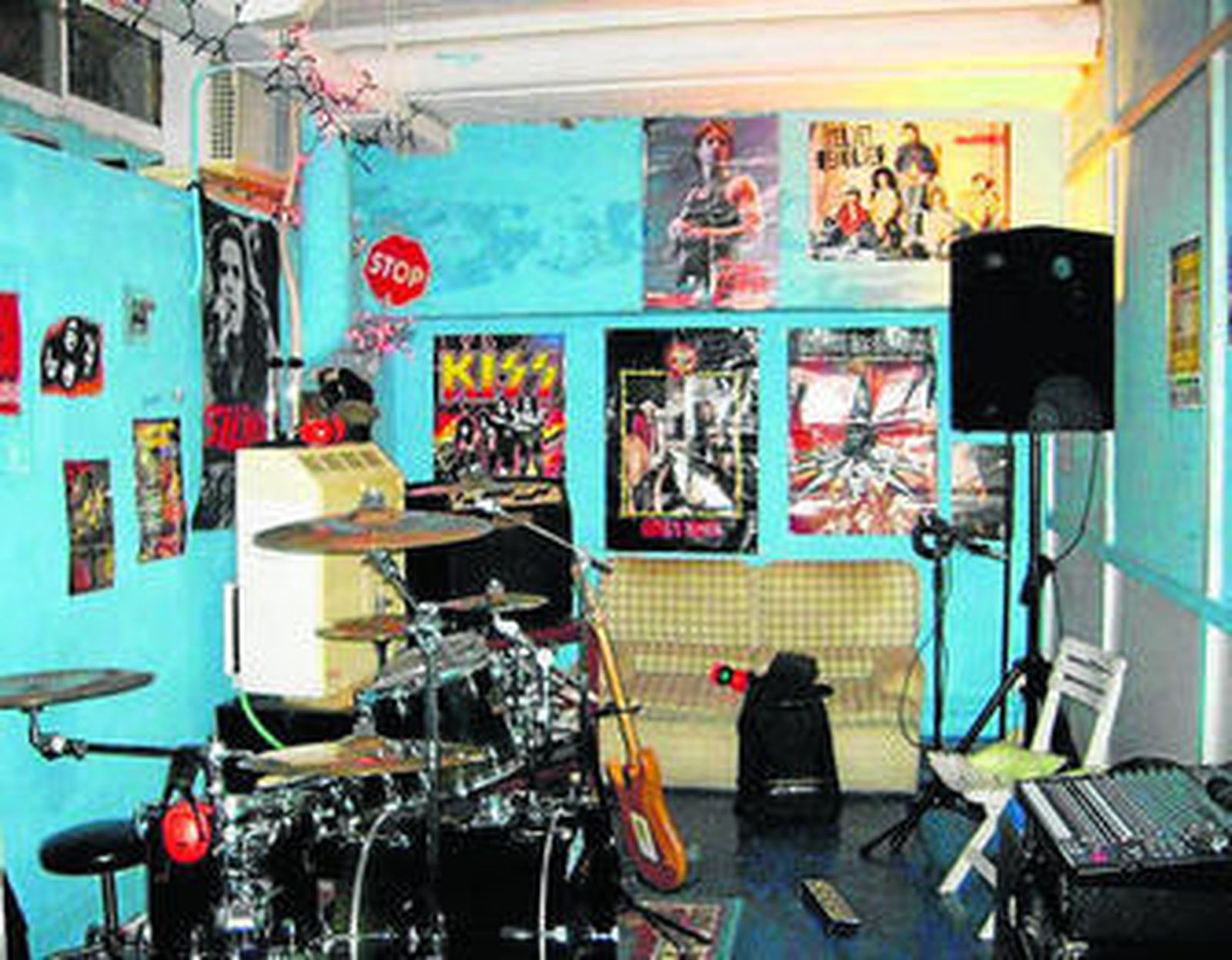 Uno de los locales de ensayo que fue clausurado en 2013.