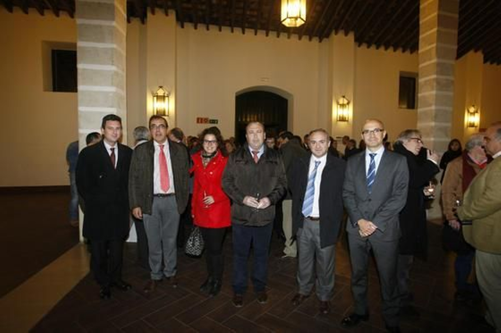 Miguel Berraquero, Juan Carlos Román, Marisa López, Benjamín Sánchez, Oscar Sordo y Federico Díaz minutos después de la intervención de Lorenzo Amor en Los Museos de la Atalaya.

Foto: Pascual