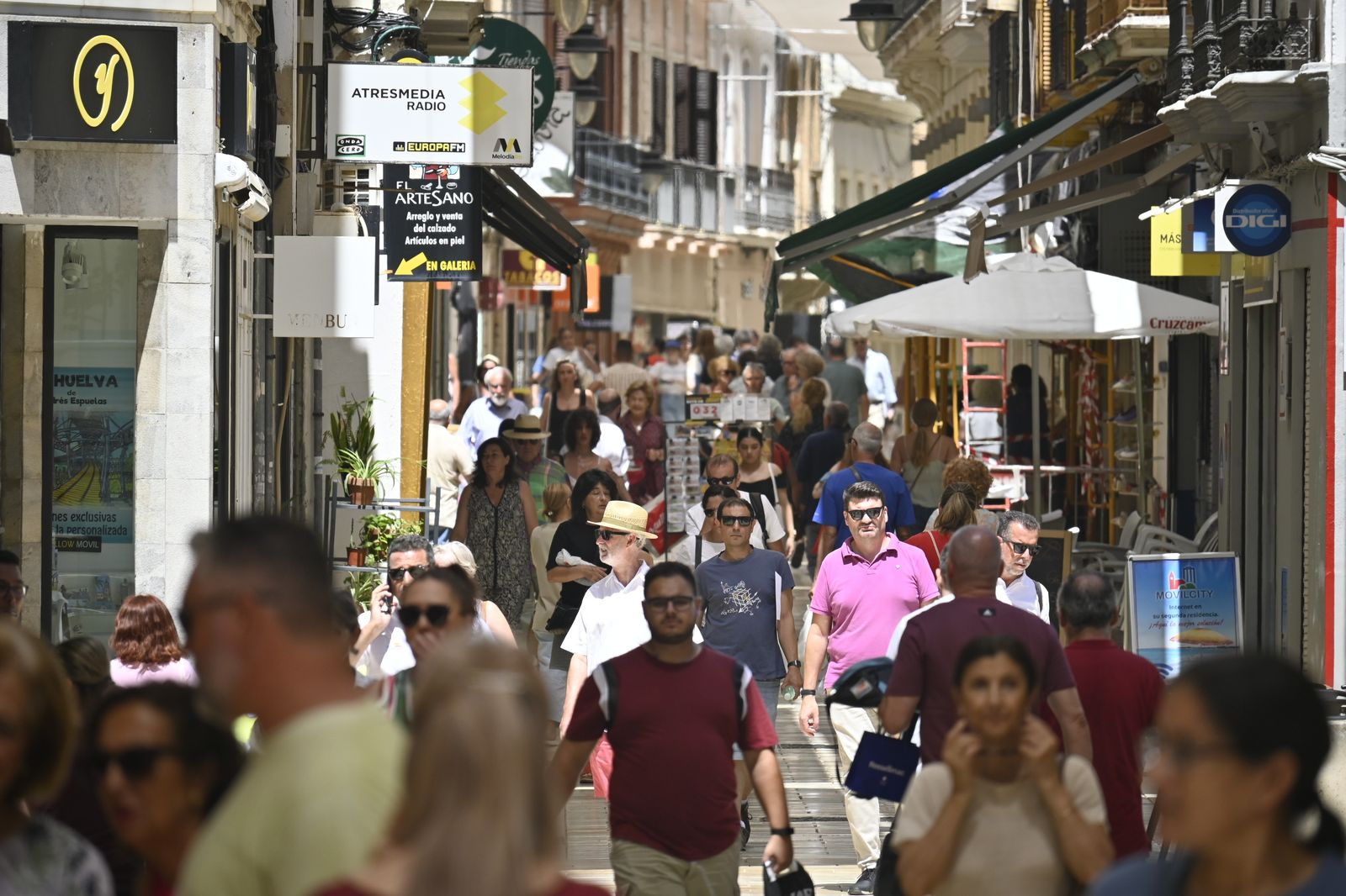 Imágenes del jueves 6 de julio, en Huelva