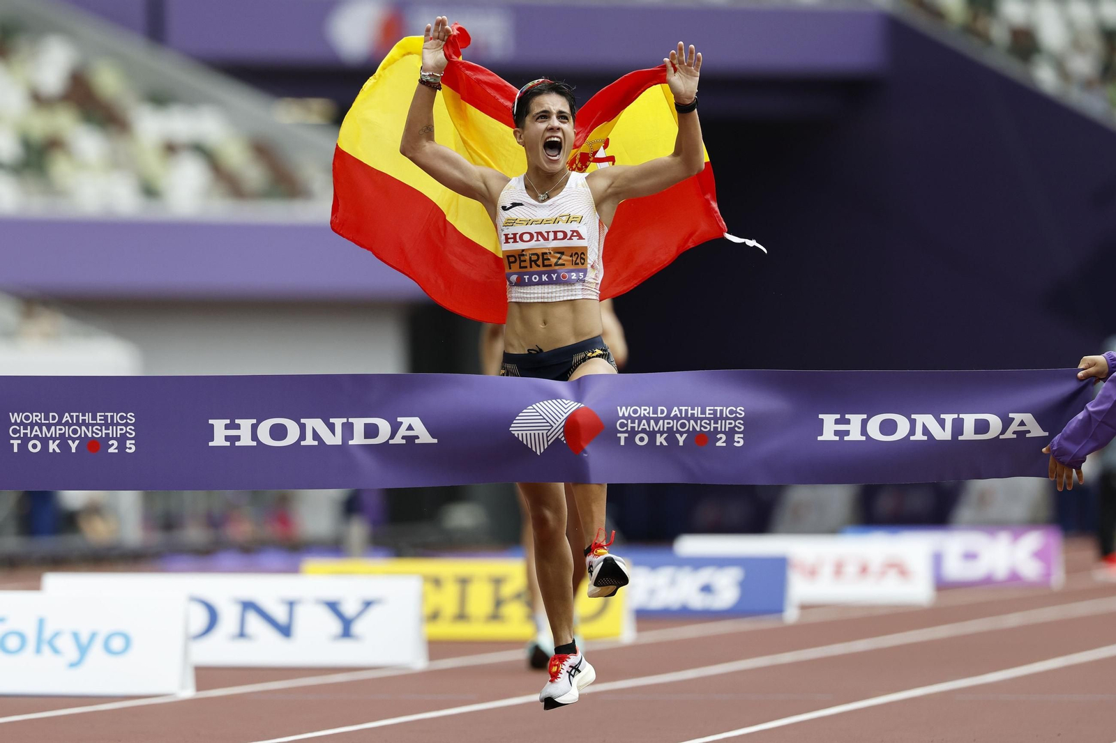 Las mejores fotos del título mundial de María Pérez y del resto de la jornada