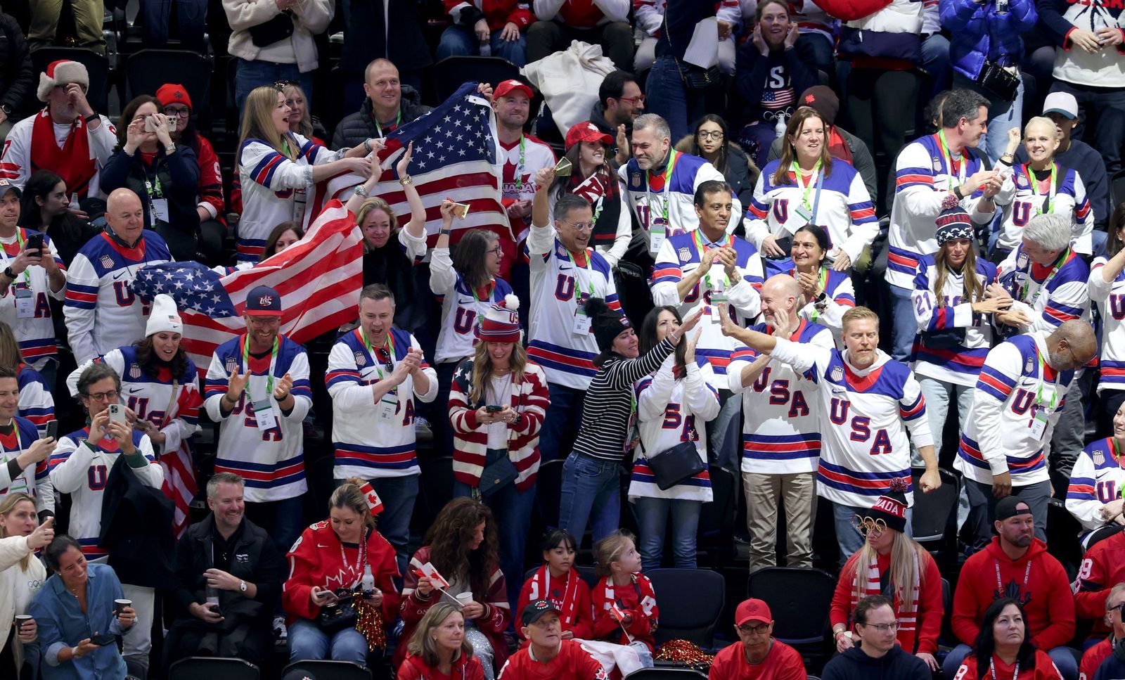 Las mejores fotos de los Juegos Olímpicos de invierno Milán Cortina d'Ampezzo 2026 | Ceremonia de clausura y jornada 17 y última