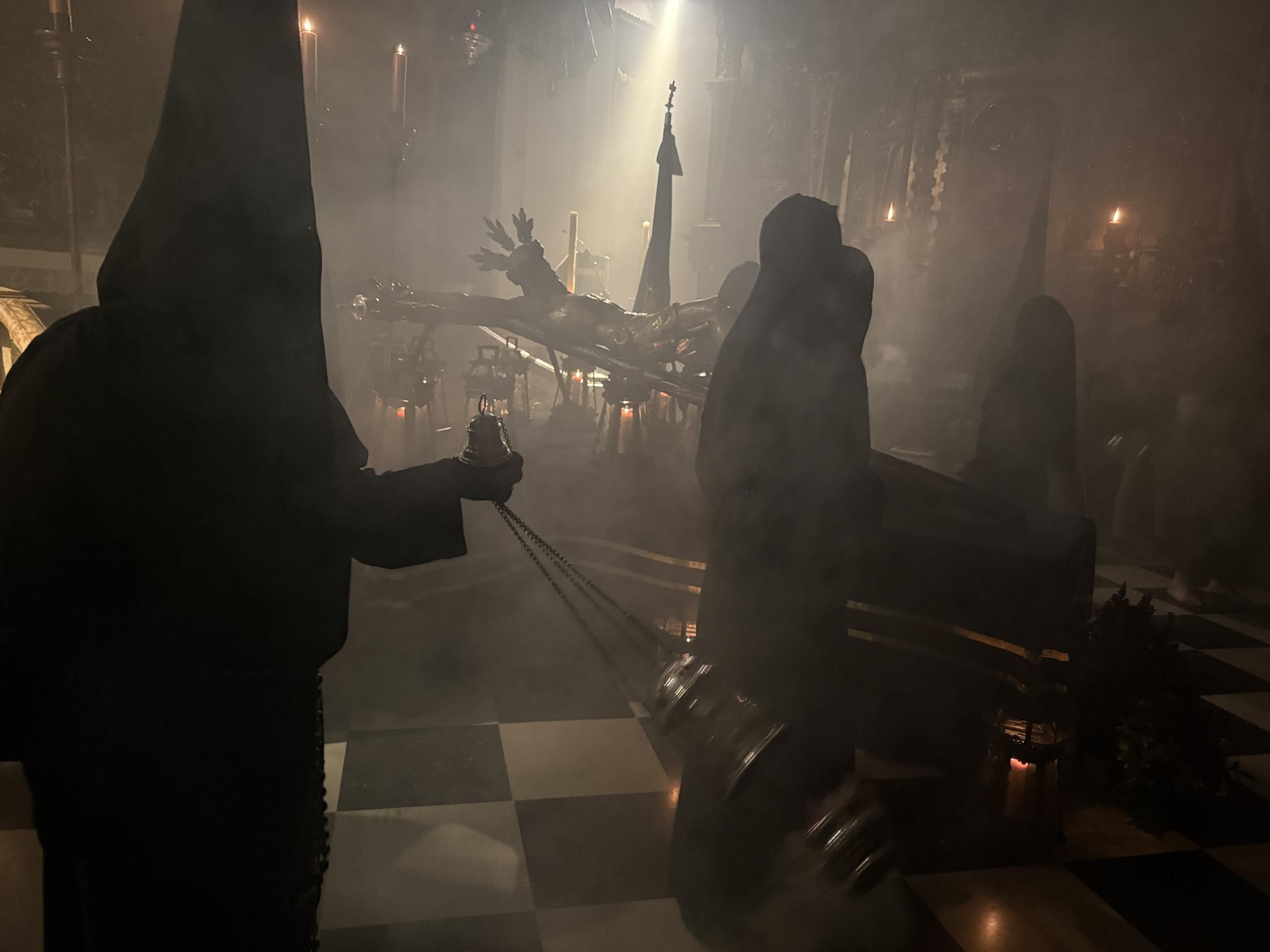 Las imágenes de la hermandad del Vía Crucis el Lunes Santo en Córdoba