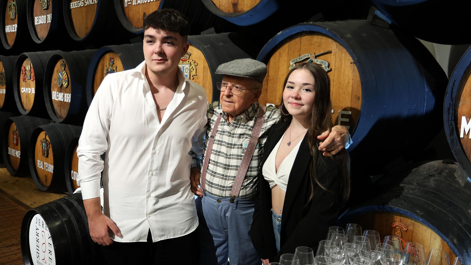 Imágenes de la presentación del libro y homenaje a Manuel Rubiales Perdigones en el Consejo Regulador del Vino de Jerez