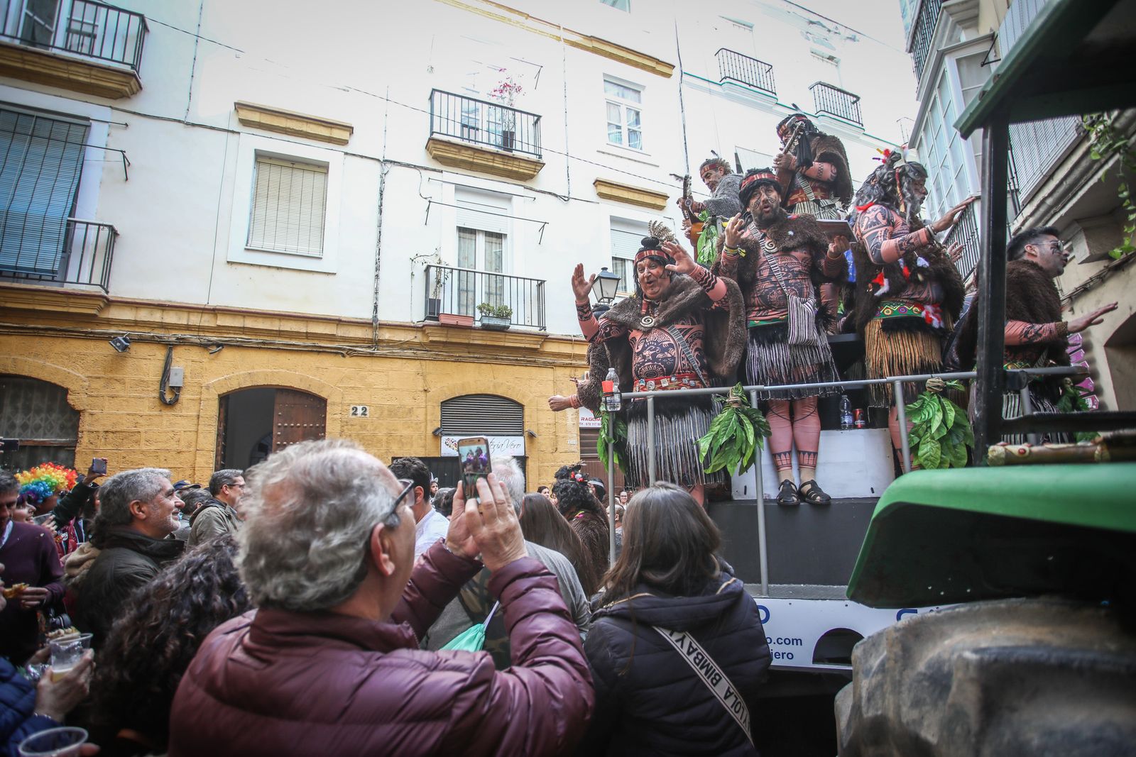 Batalla de coplas en el centro histórico