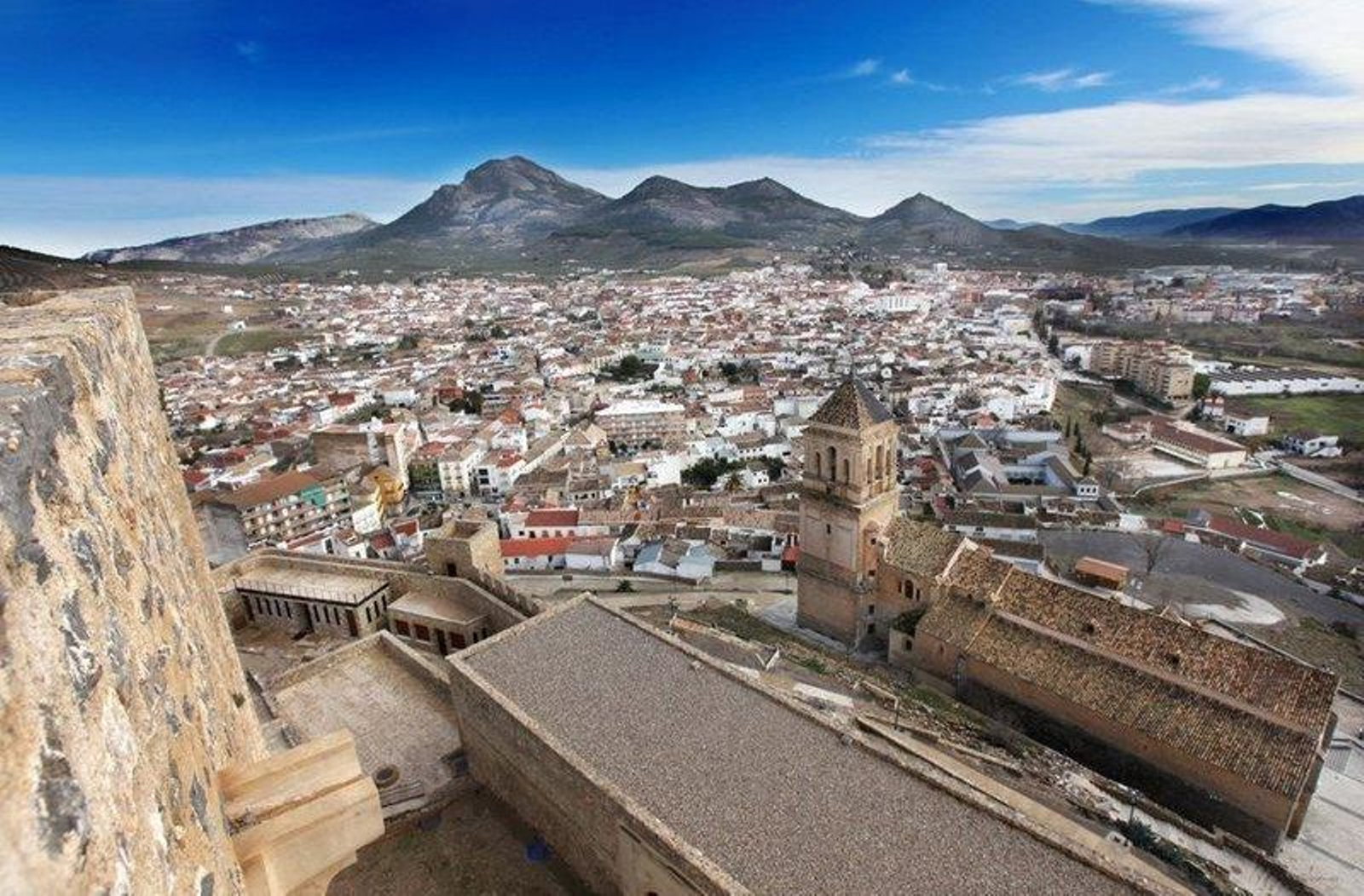 Vistas de Alcaudete desde su castillo calatravo.