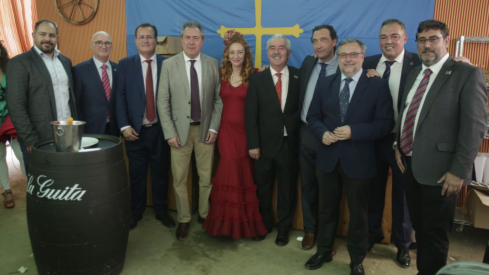 El candidato del PSOE a la Junta, Juan Espadas, en la recepción de los empleados municipales.