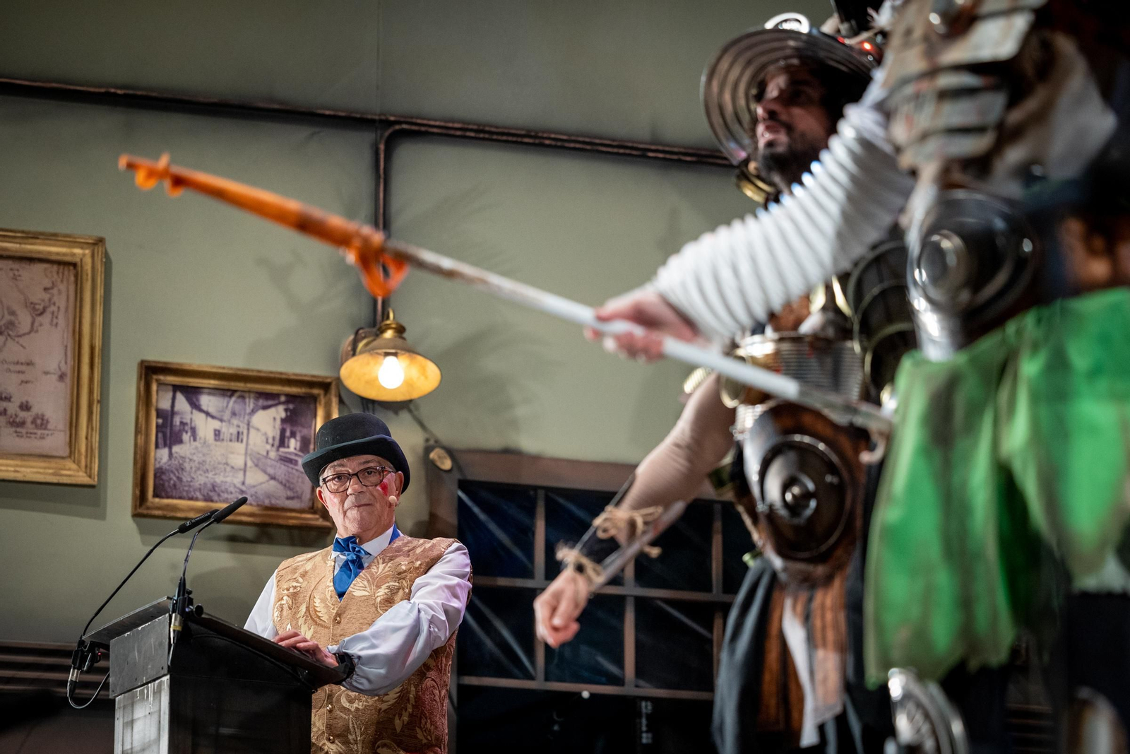 Las Imágenes del pregón de Carnaval de Joaquín Quiñones