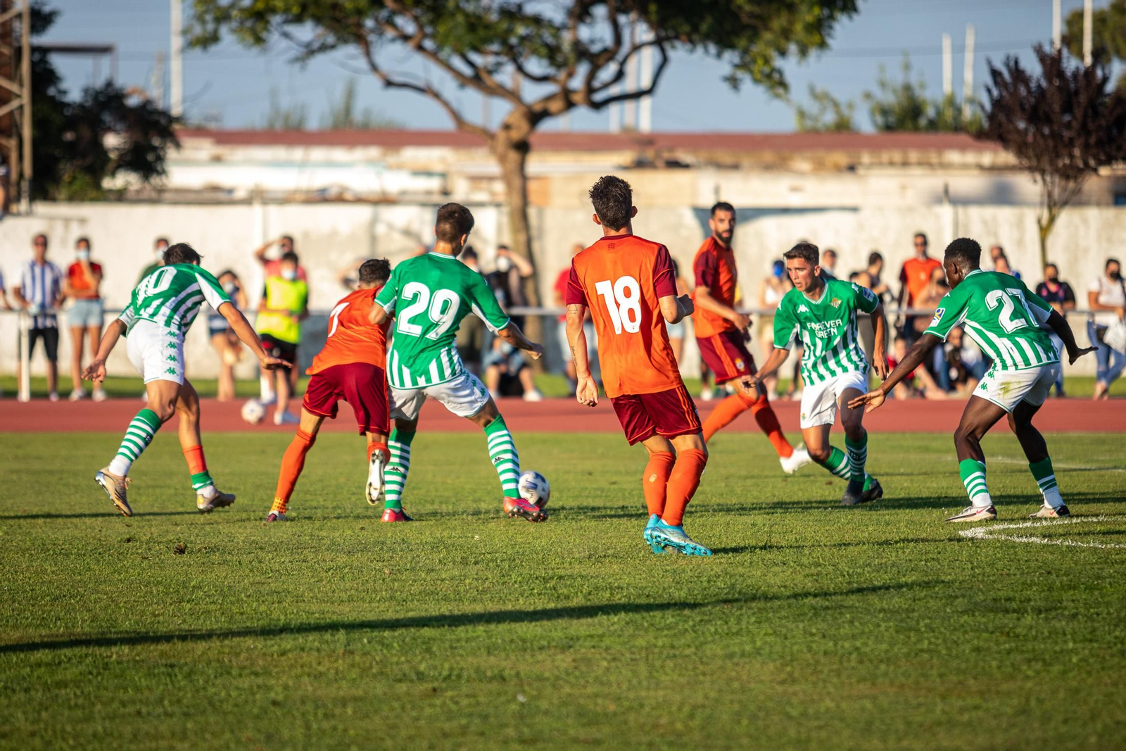 Imágenes del partido amistoso Recreativo de Huelva - Real Betis Deportivo