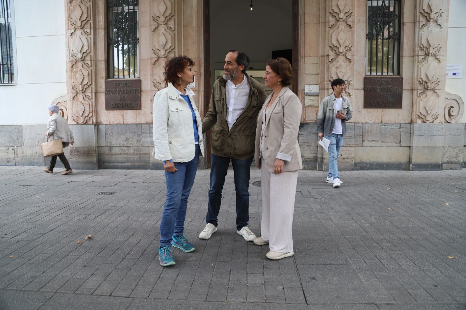 Victoria Paniagua, Juan Hidalgo e Irene Ruiz.
