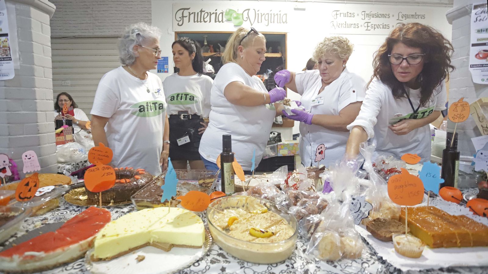 Mercadillo de Tosantos en Tarifa.