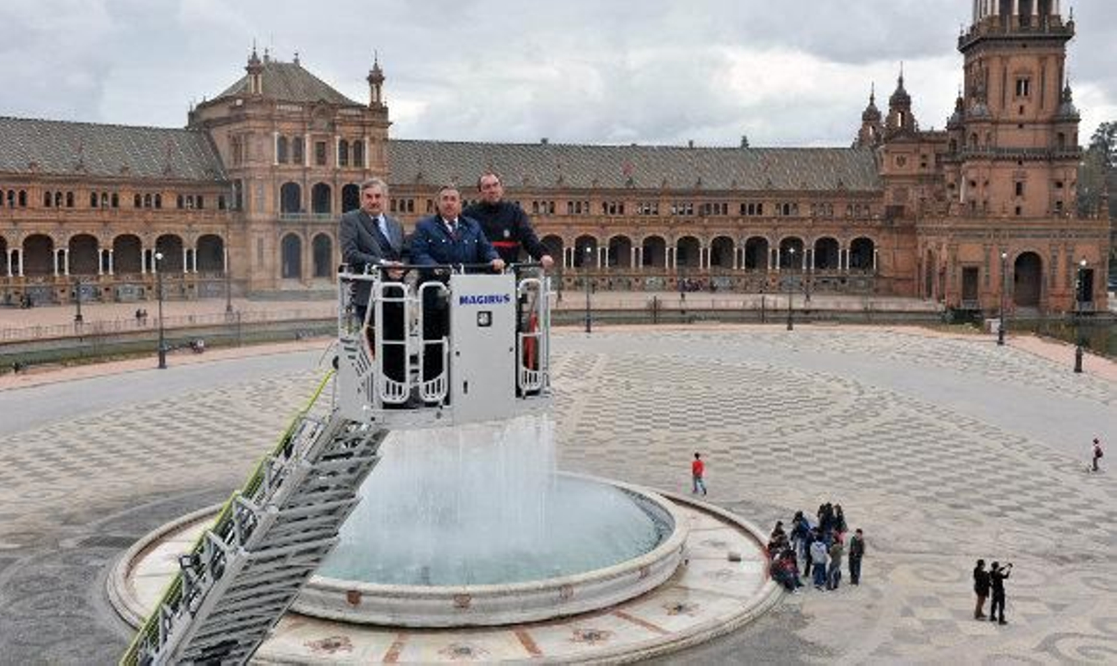 El Ayuntamiento destina 185.000 euros a reparar la flota de Bomberos