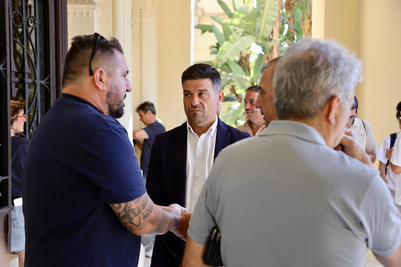 Mundial 2030 en Málaga: La reunión en el Ayuntamiento, en fotos