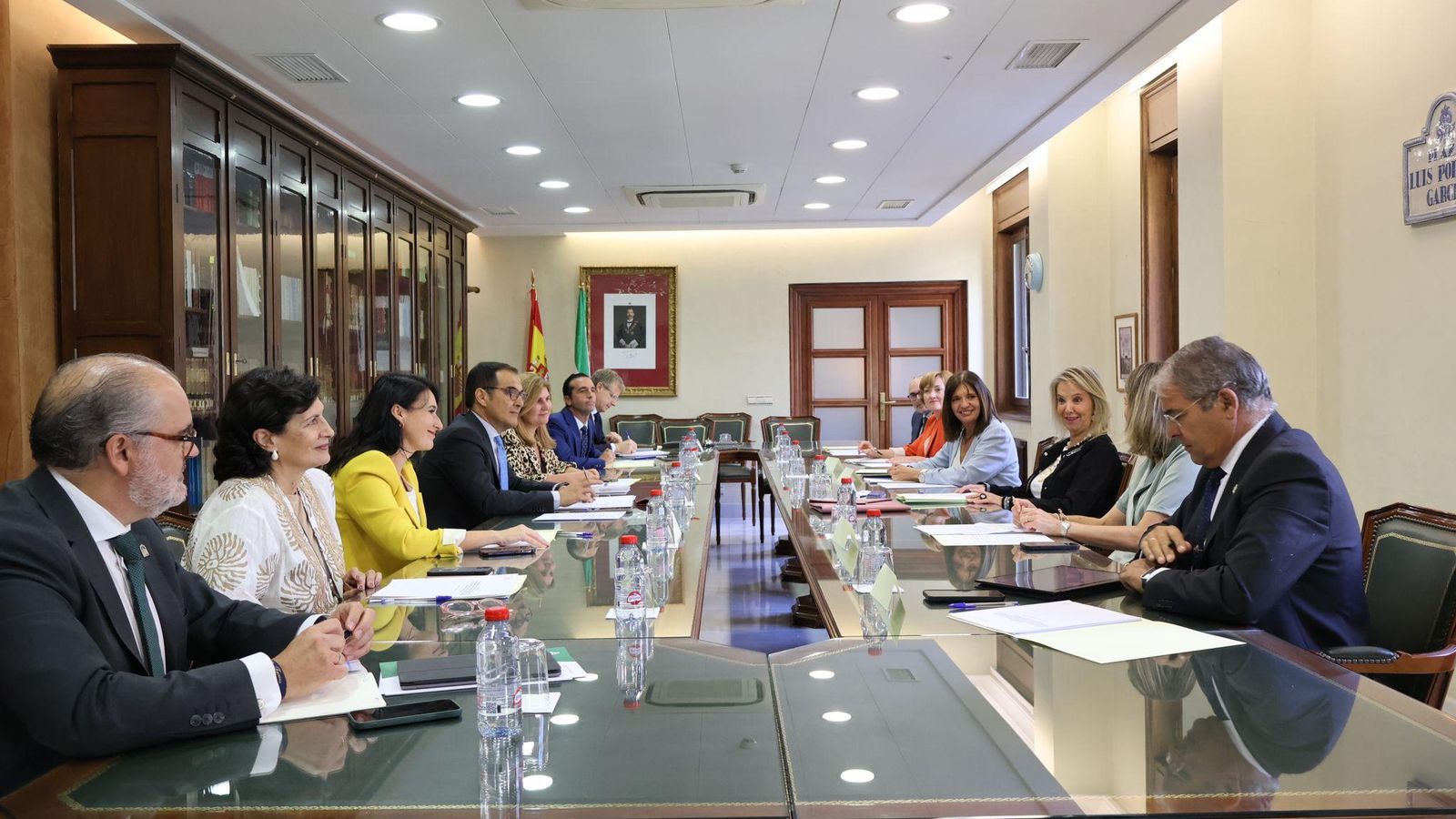 Reunión de la comisión mixta Fiscalía-Junta.