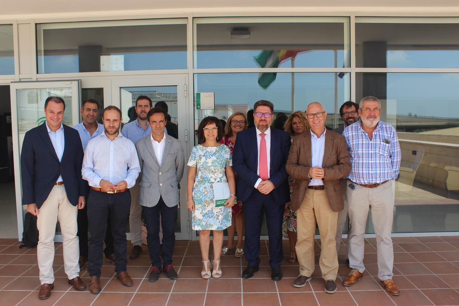 Retrospectiva de Carmen Collado, con los presidentes de los GDR  de la provincia.