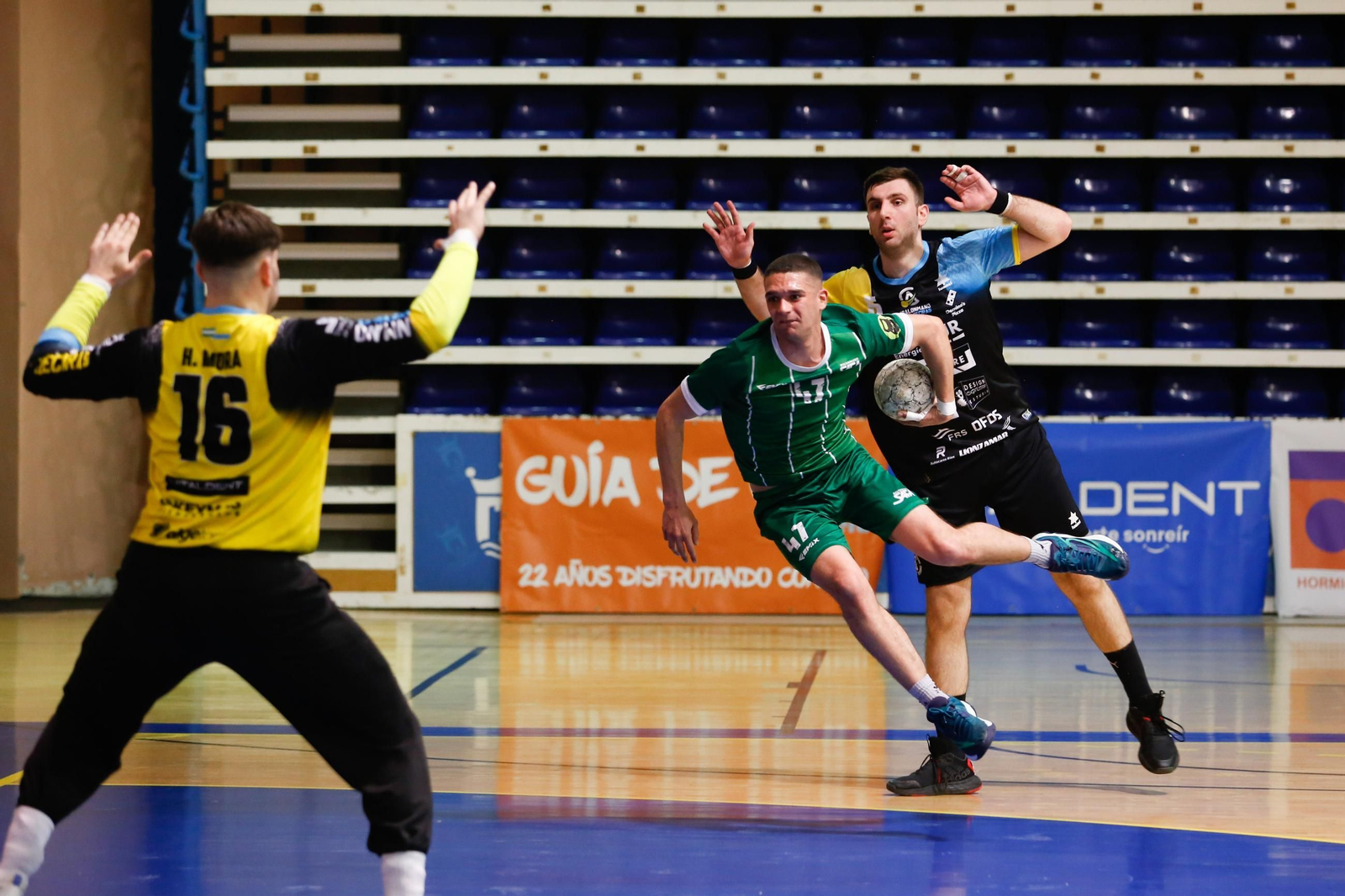Las fotos del Balonmano Ciudad de Algeciras-Safa Madrid de Primera Nacional