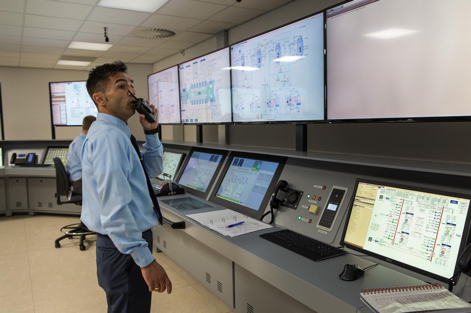 Simulador de la sala de control del motor en el CSMART