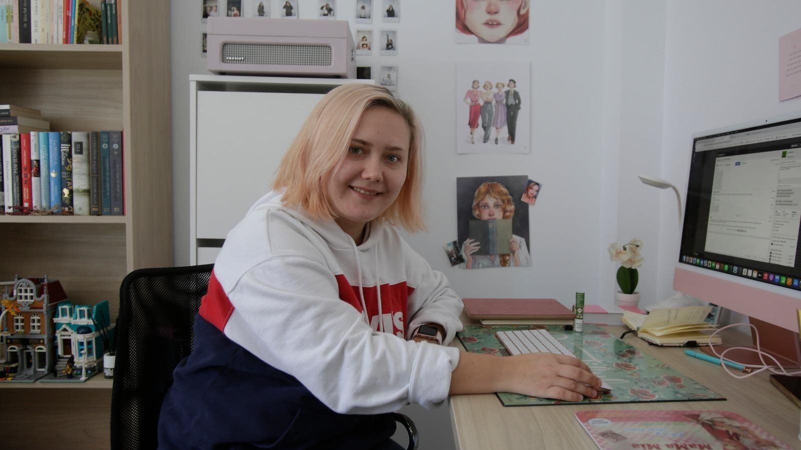 Sofiia Lytvynyuk, estudiante y voluntaria ucraniana, en su apartamento de RUE32.