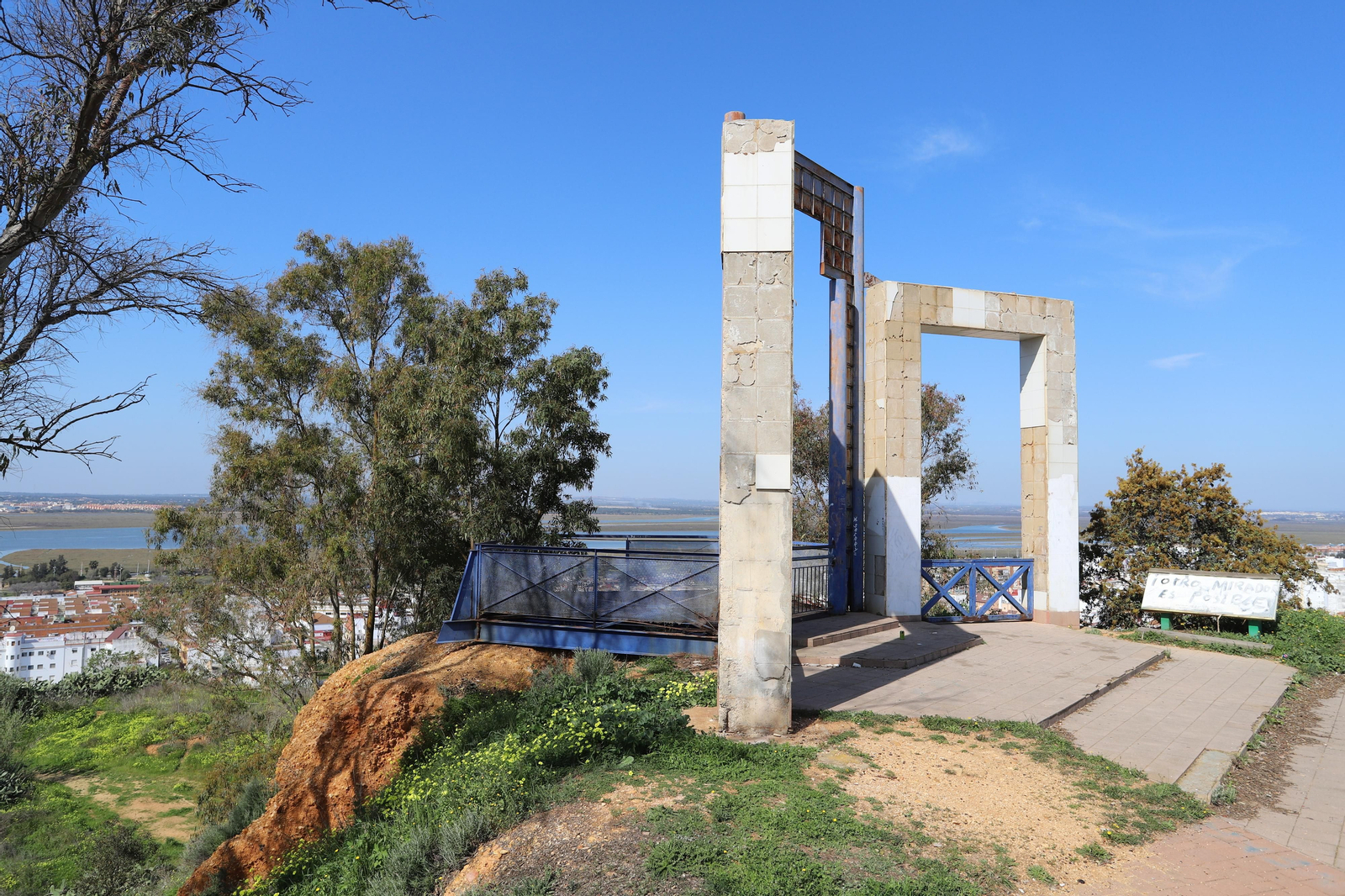 Imágenes del mirador del Conquero, de los cabezos y Fuentevieja