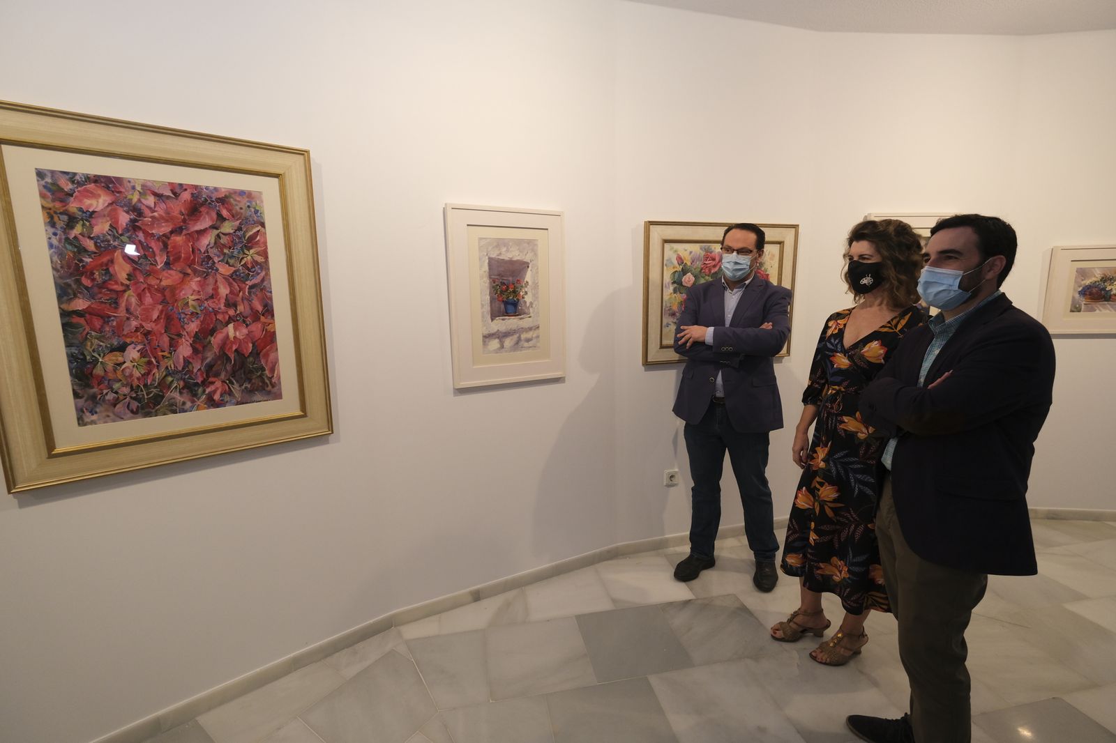 Carmen María Martínez acompañada de Carlos Sánchez y Juan Manuel Martín Robles.