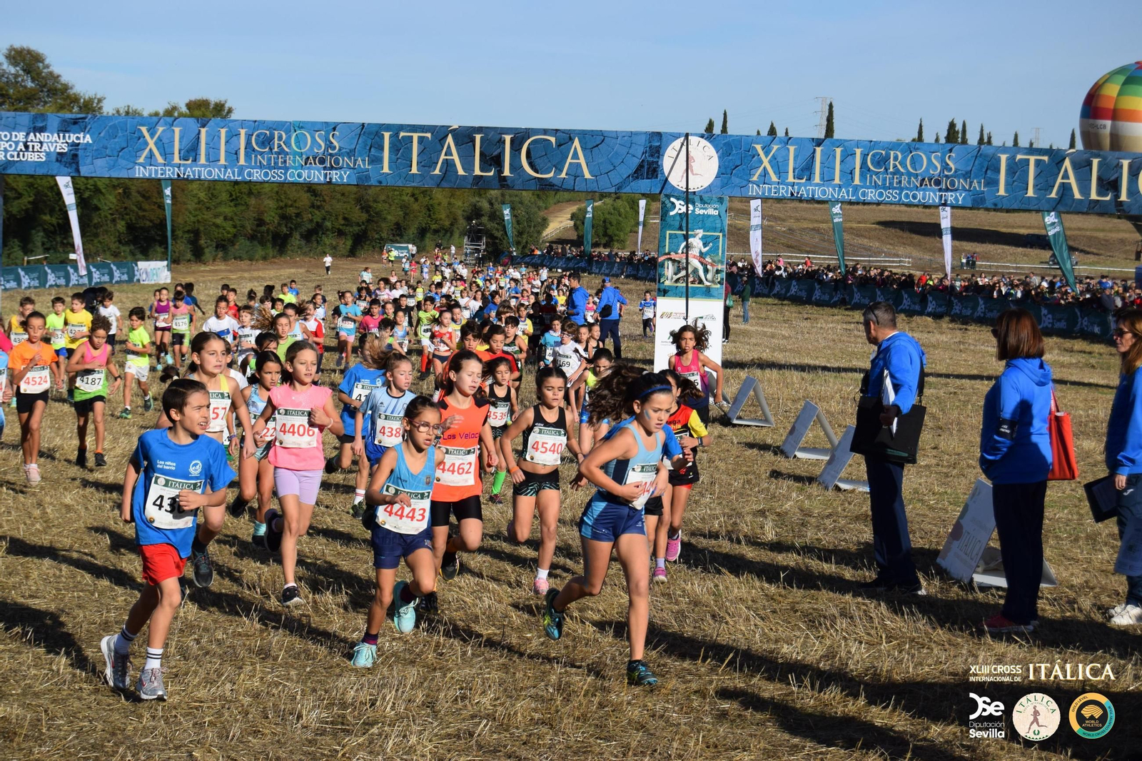 Búscate en las fotos del Cross de Itálica 2025 | 9