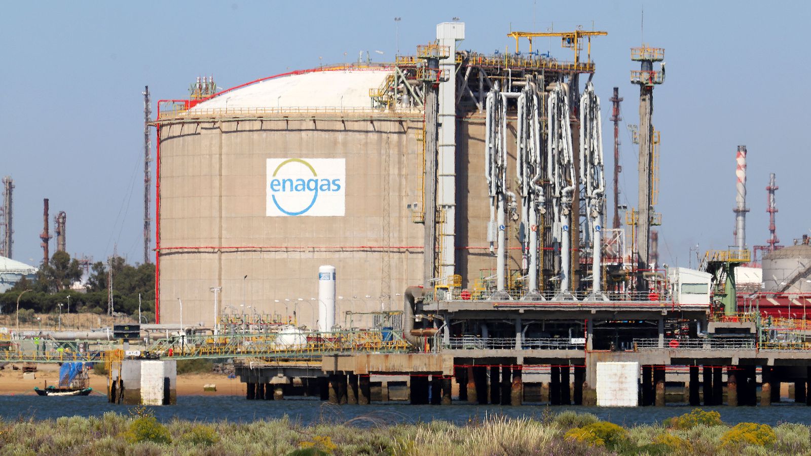 Instalaciones del Polo industrial de Huelva en la mañana de ayer.