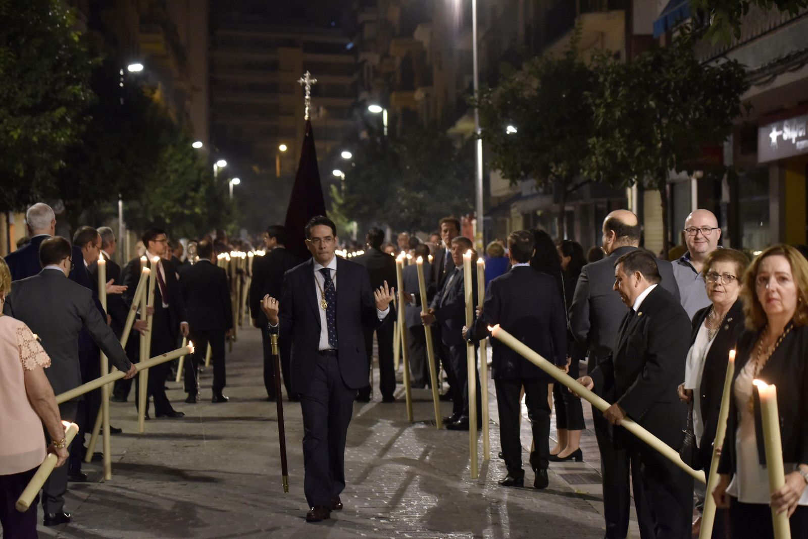 La Virgen de la Victoria, en rosario de aurora a la Catedral
