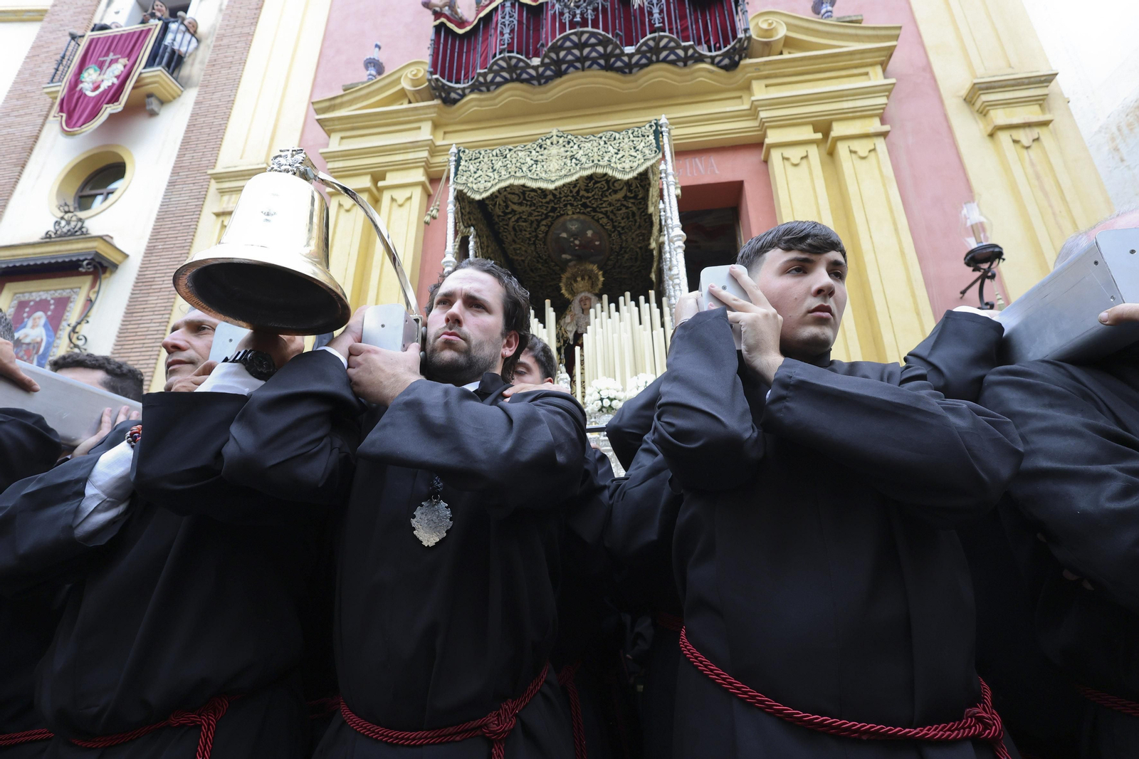 Las Penas en el Martes Santo de Málaga, en fotos