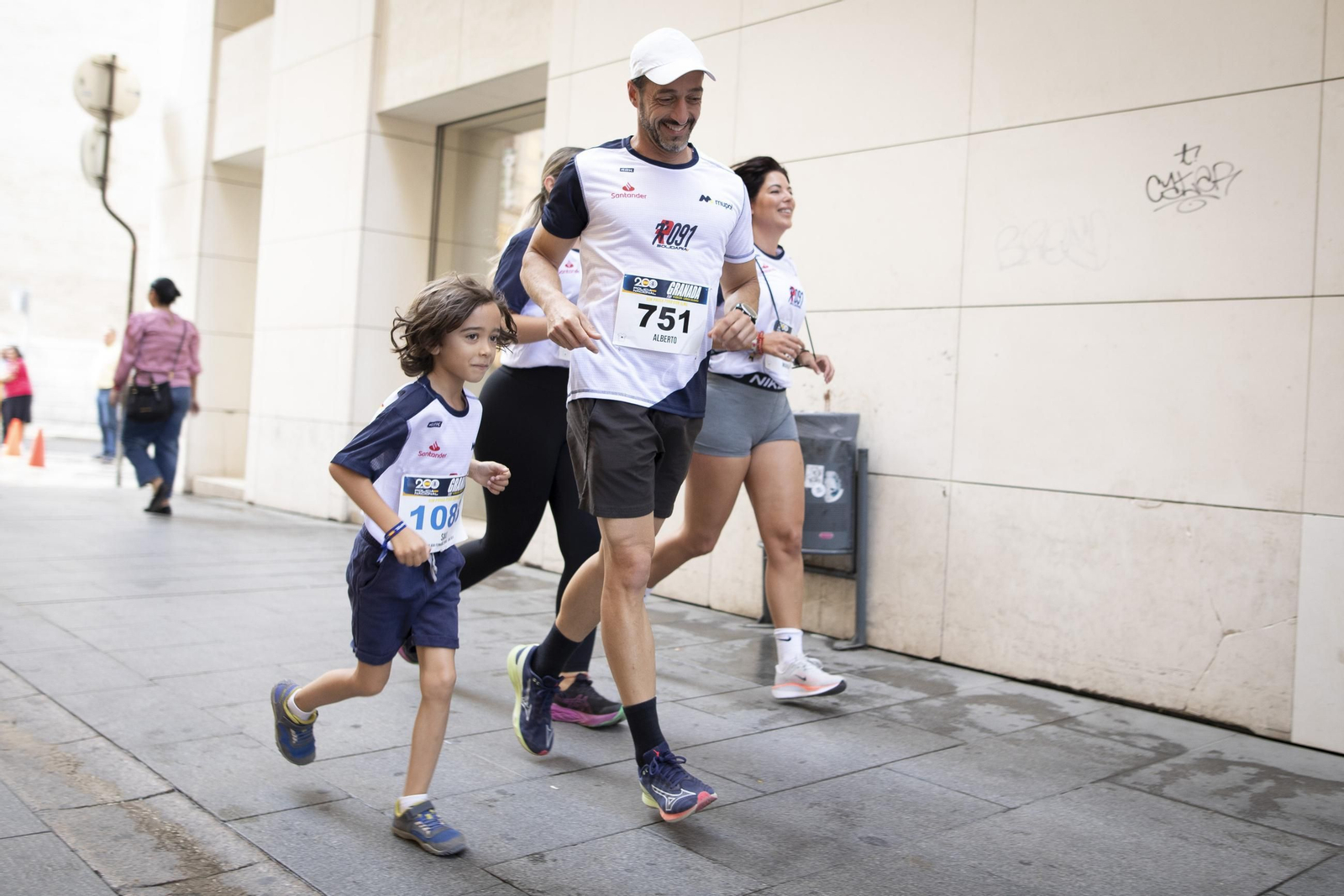 Encuéntrate en la Carrera 091 de Granada