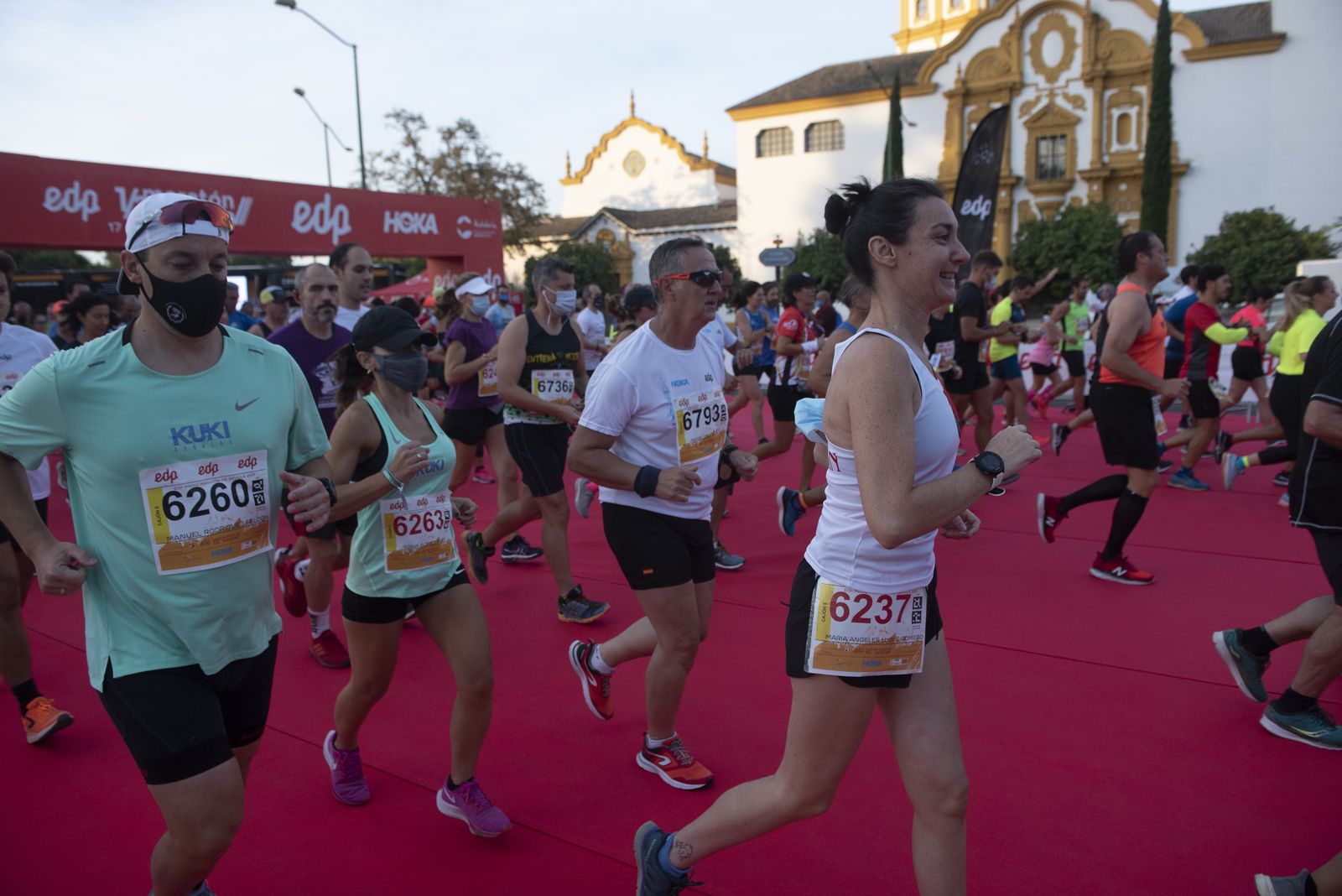 El Medio Maratón de Sevilla 2021, en imágenes