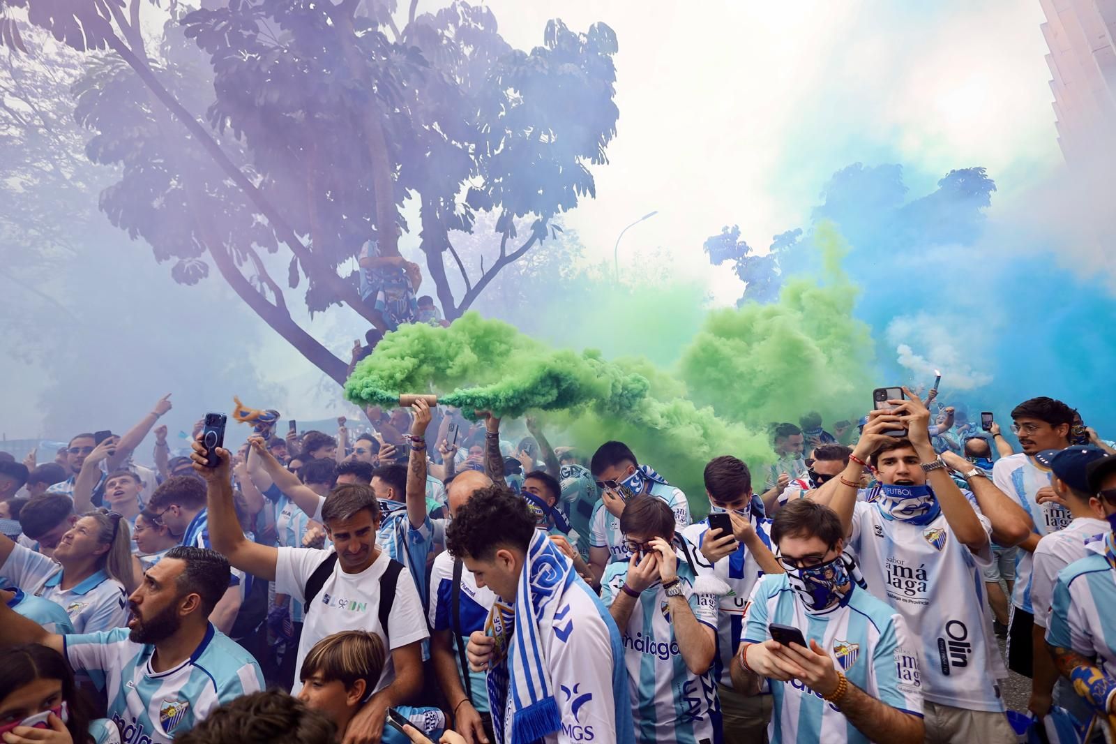 Las fotos del impactante recibimiento al Málaga CF antes de jugar con ...